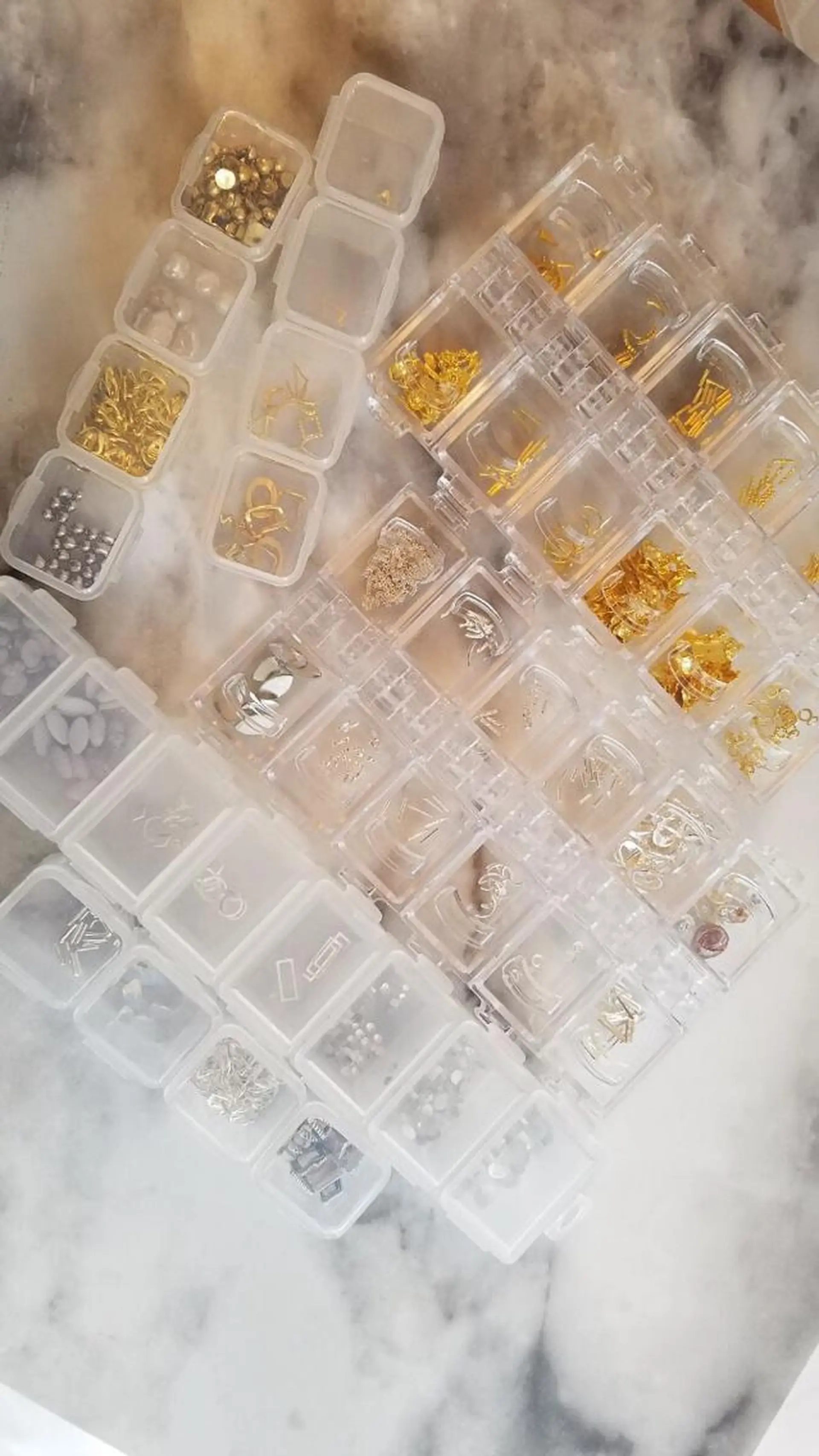 ネイル ニュアンスネイル 店長 佐藤のネイルデザイン