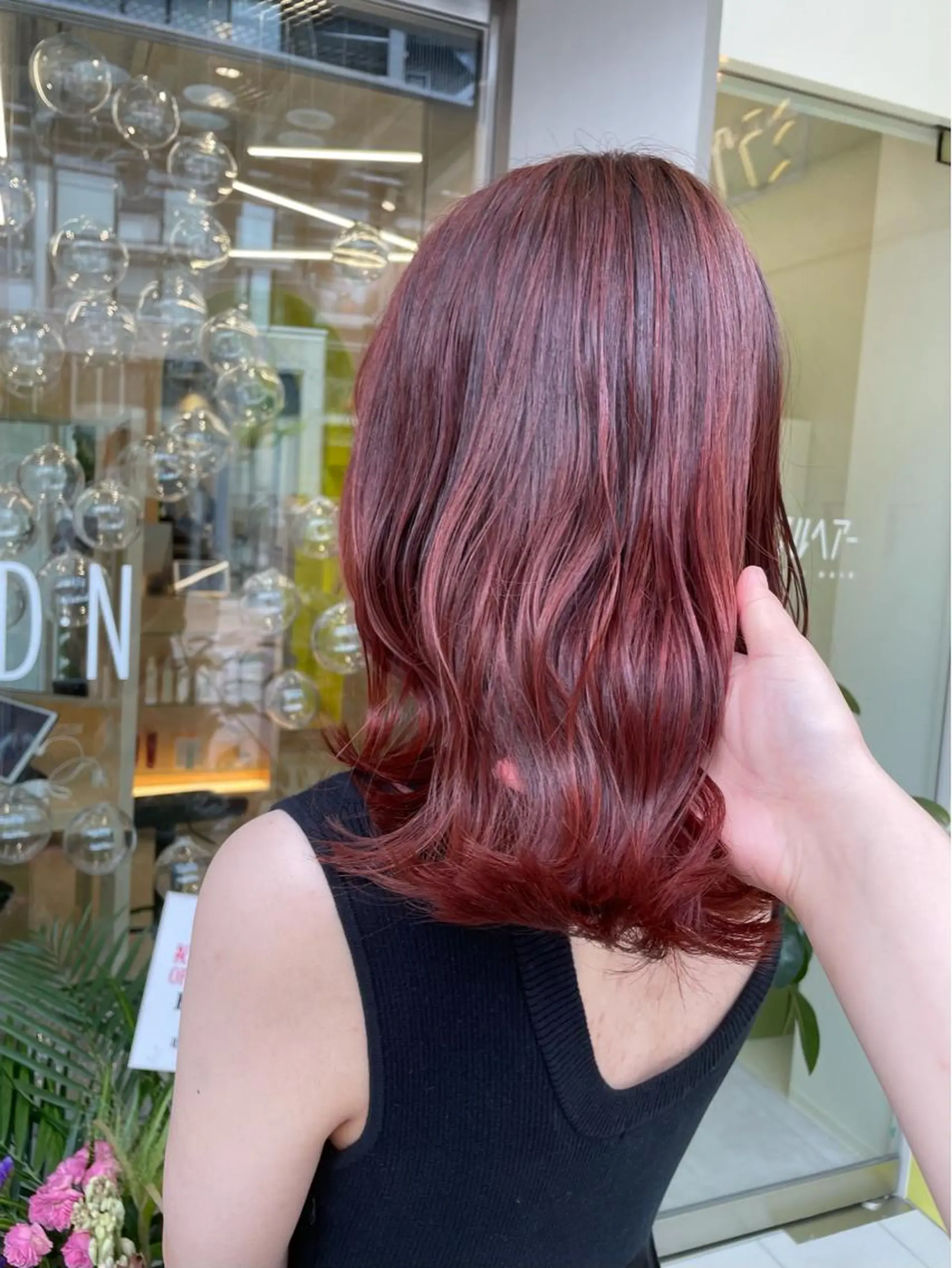 セミロング カラー 髙橋 かすみのヘアスタイル