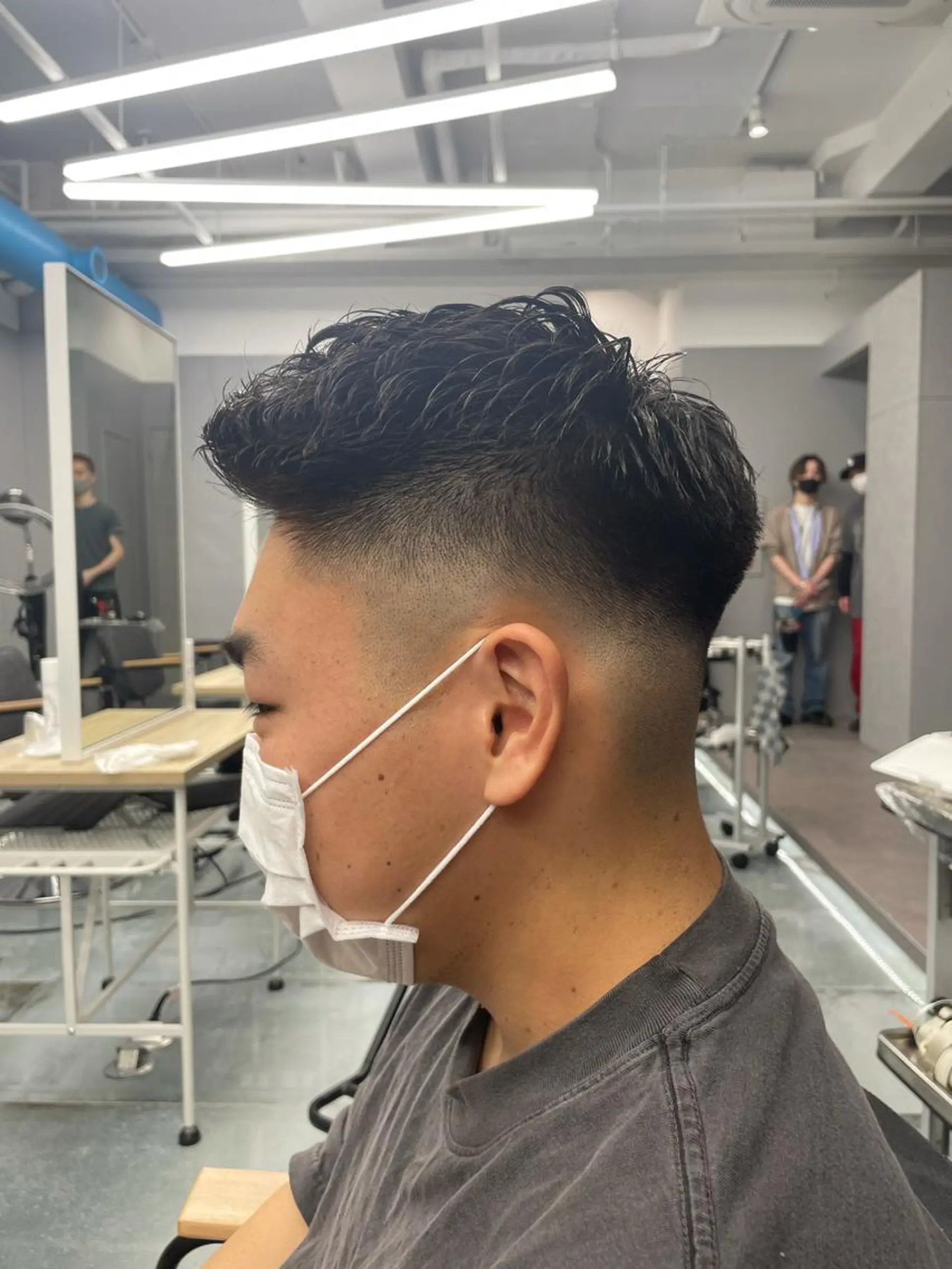 ショート カラー パーマ メンズ 刈り上げ 🔥メンズヘア🔥 セヤシュウヘイのヘアスタイル