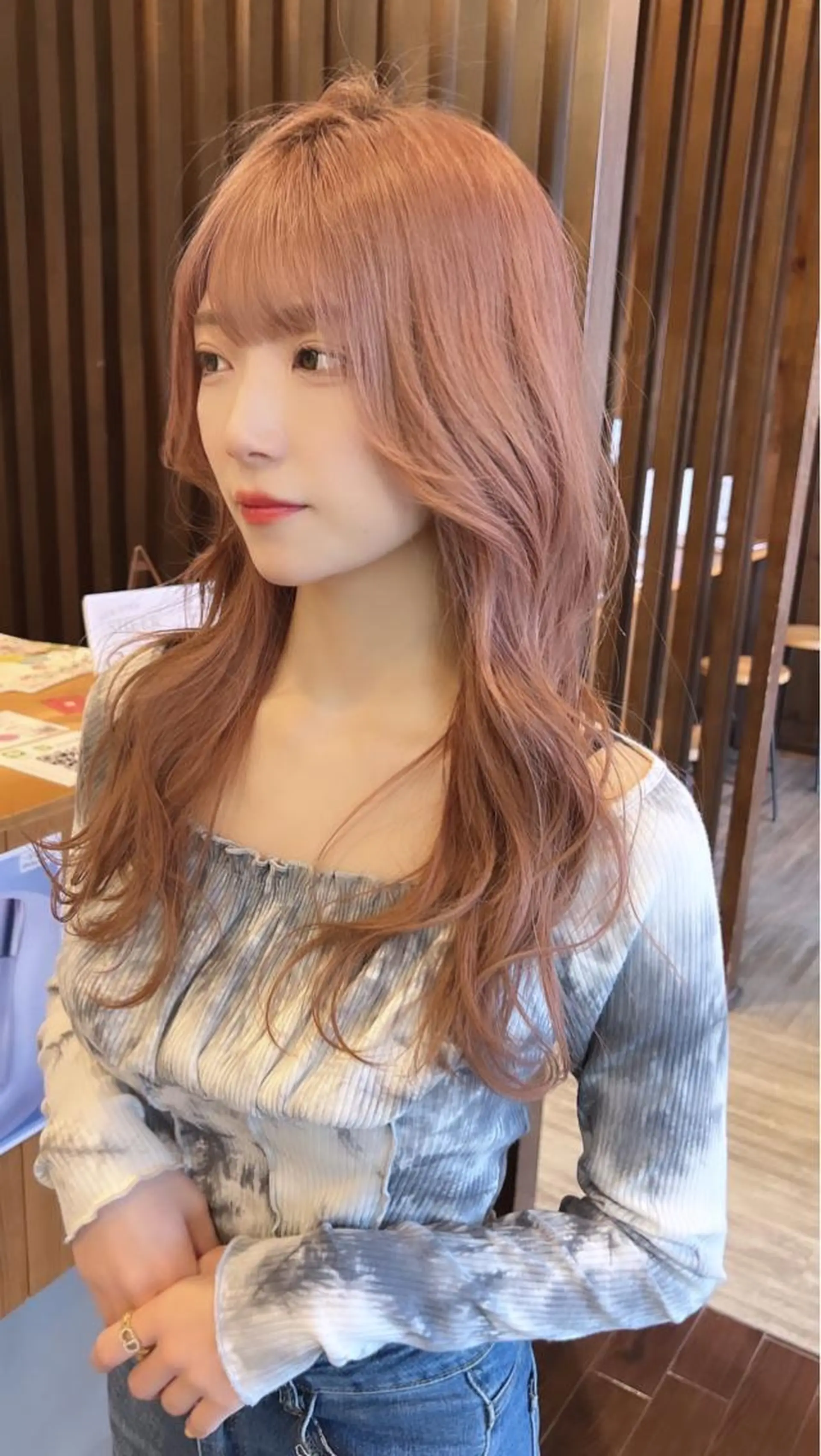 ロング カラー ピンクカラー 具志 正太のヘアスタイル