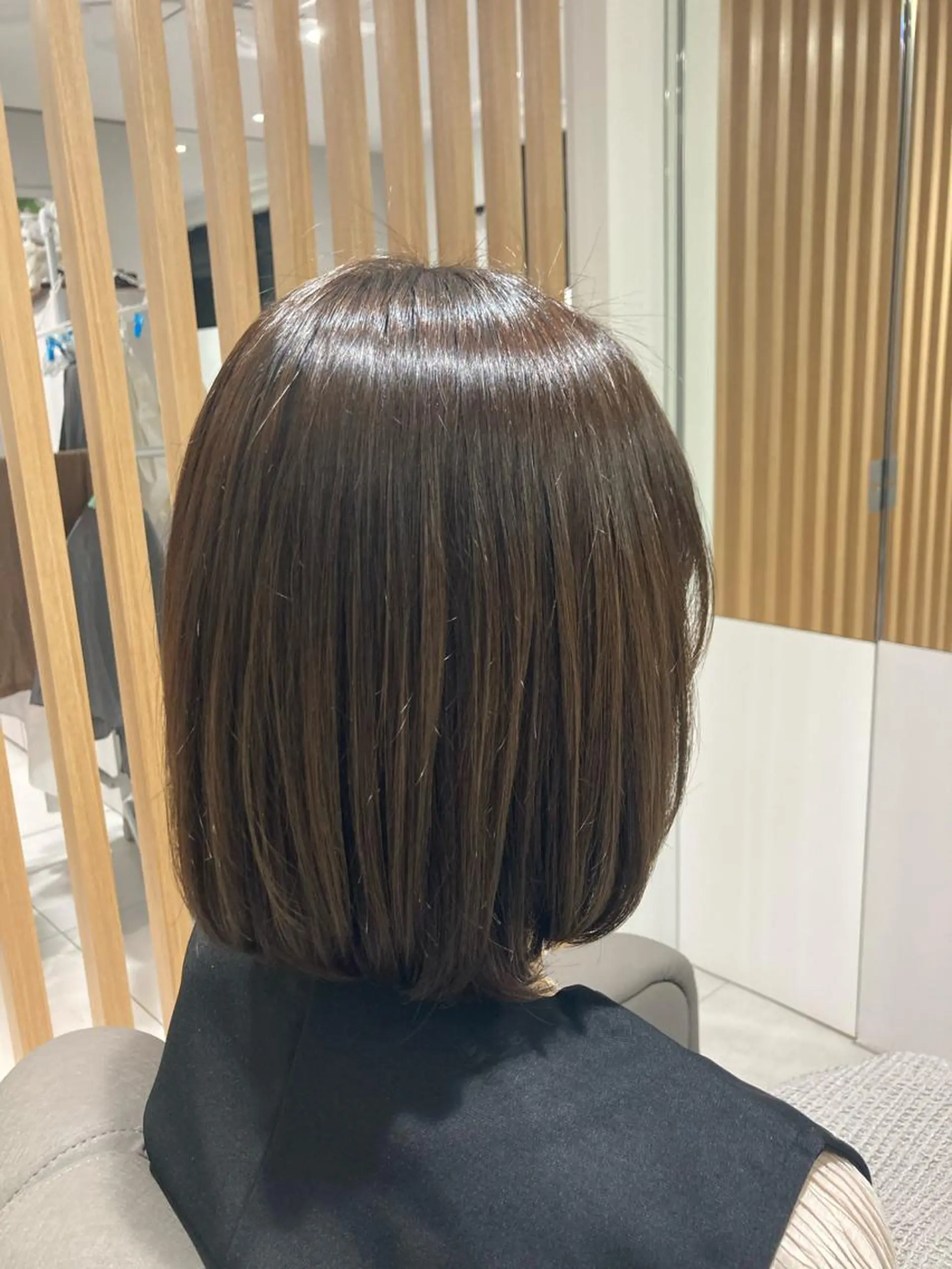 ショート 白土 さくらのヘアスタイル