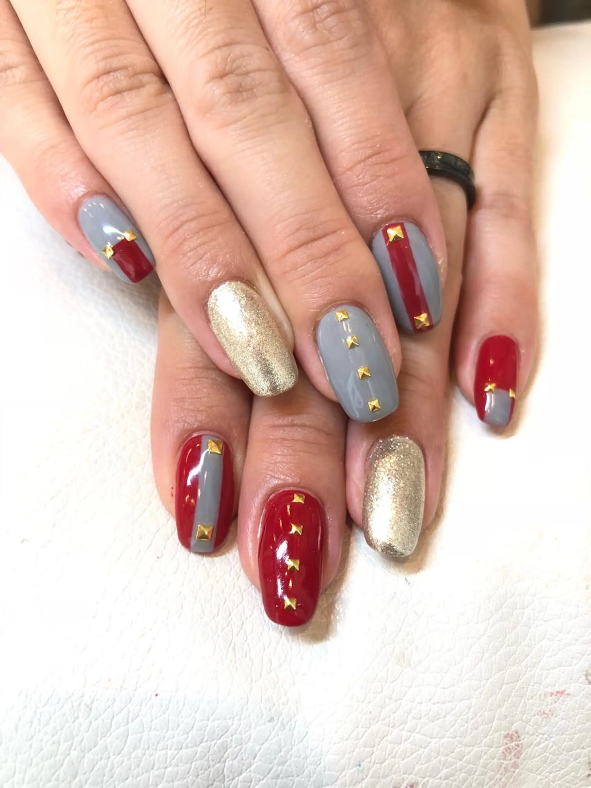 ネイル 【デザイナー】田中 美生のヘアスタイル