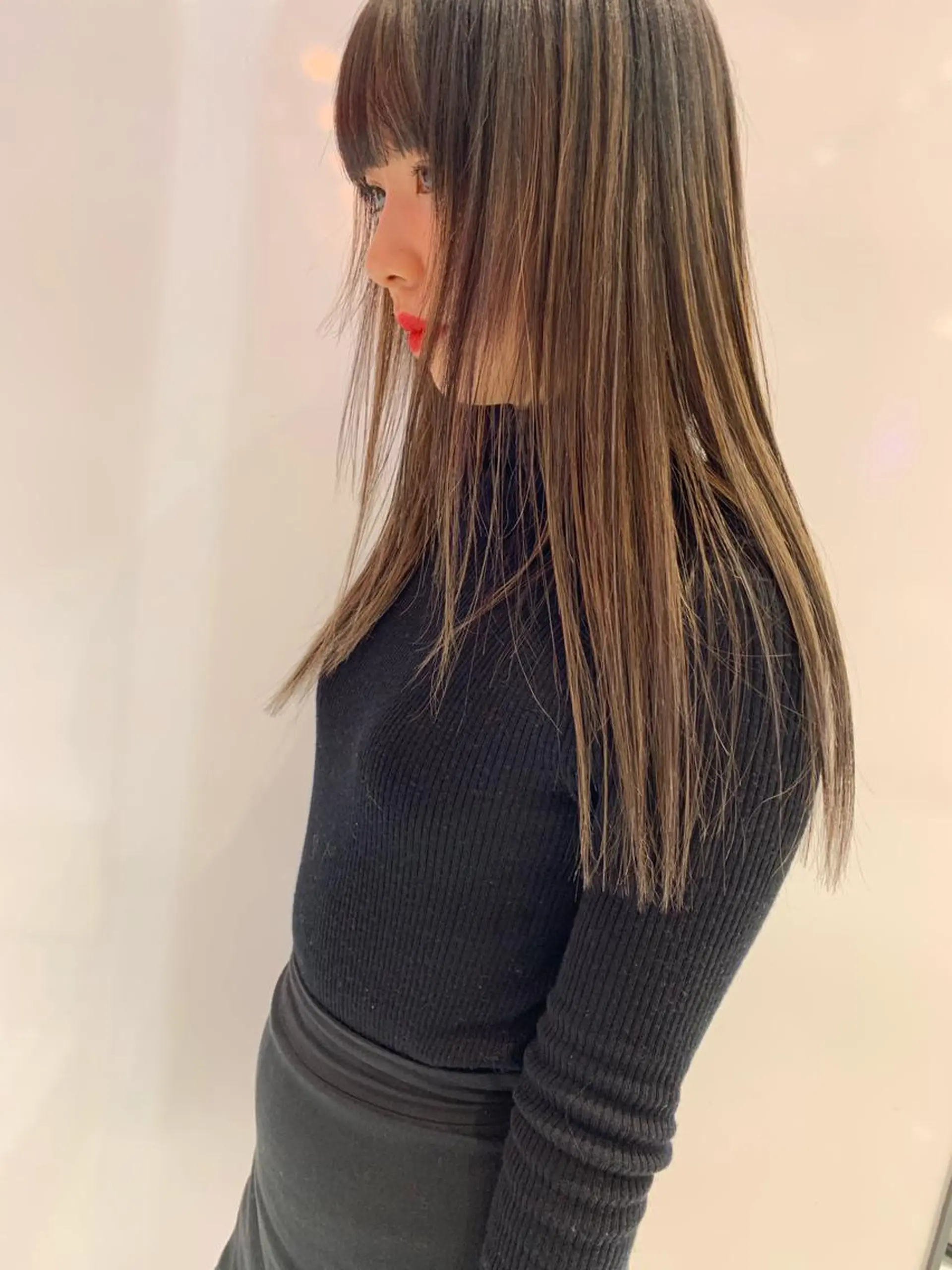 セミロング カラー share salon JAM 吉祥寺所属・レイヤー/ブリーチ HIKARU ♡のヘアスタイル