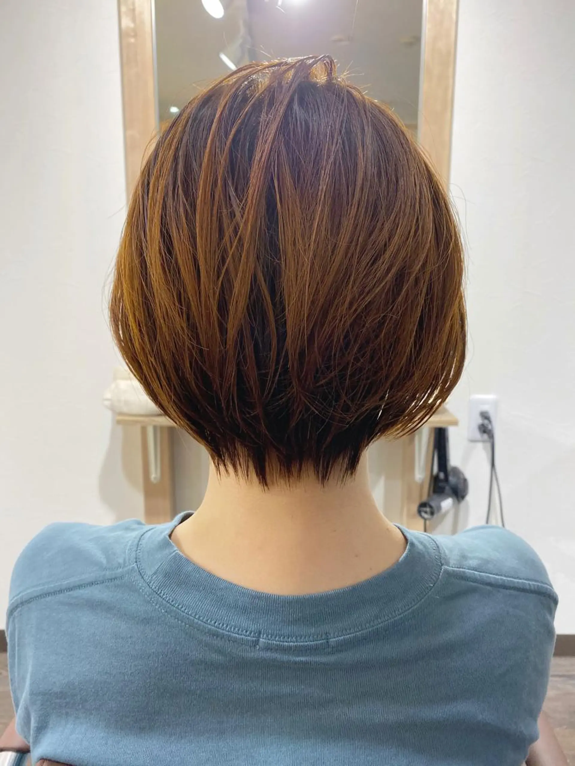 ショート カラー ヘアカラー トリートメント 🌈ショート/レイヤ ーカット/中村崇宏のヘアスタイル