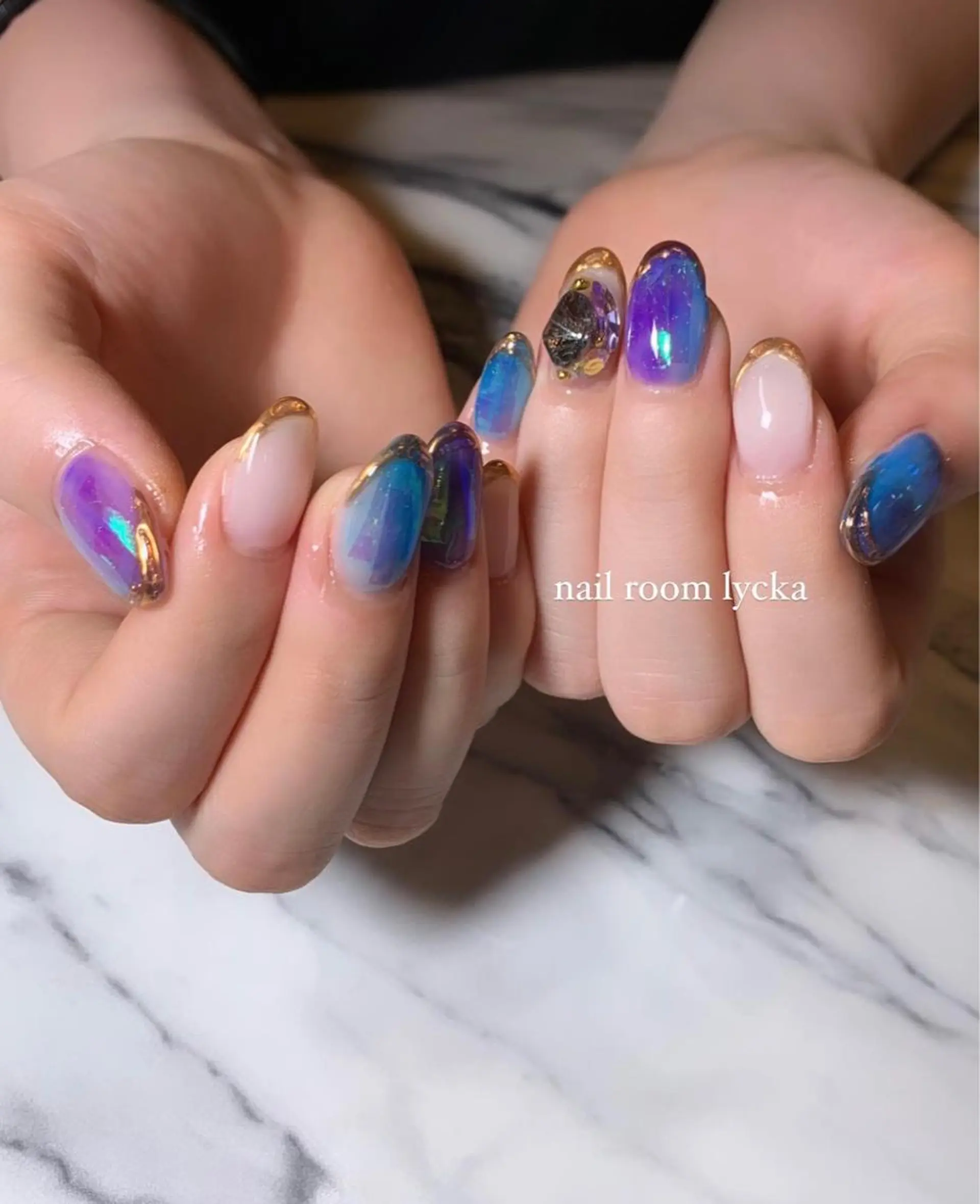 ネイル ﾈｲﾙﾙｰﾑﾘｯｶ 𝐦𝐚𝐲𝐮のネイルデザイン