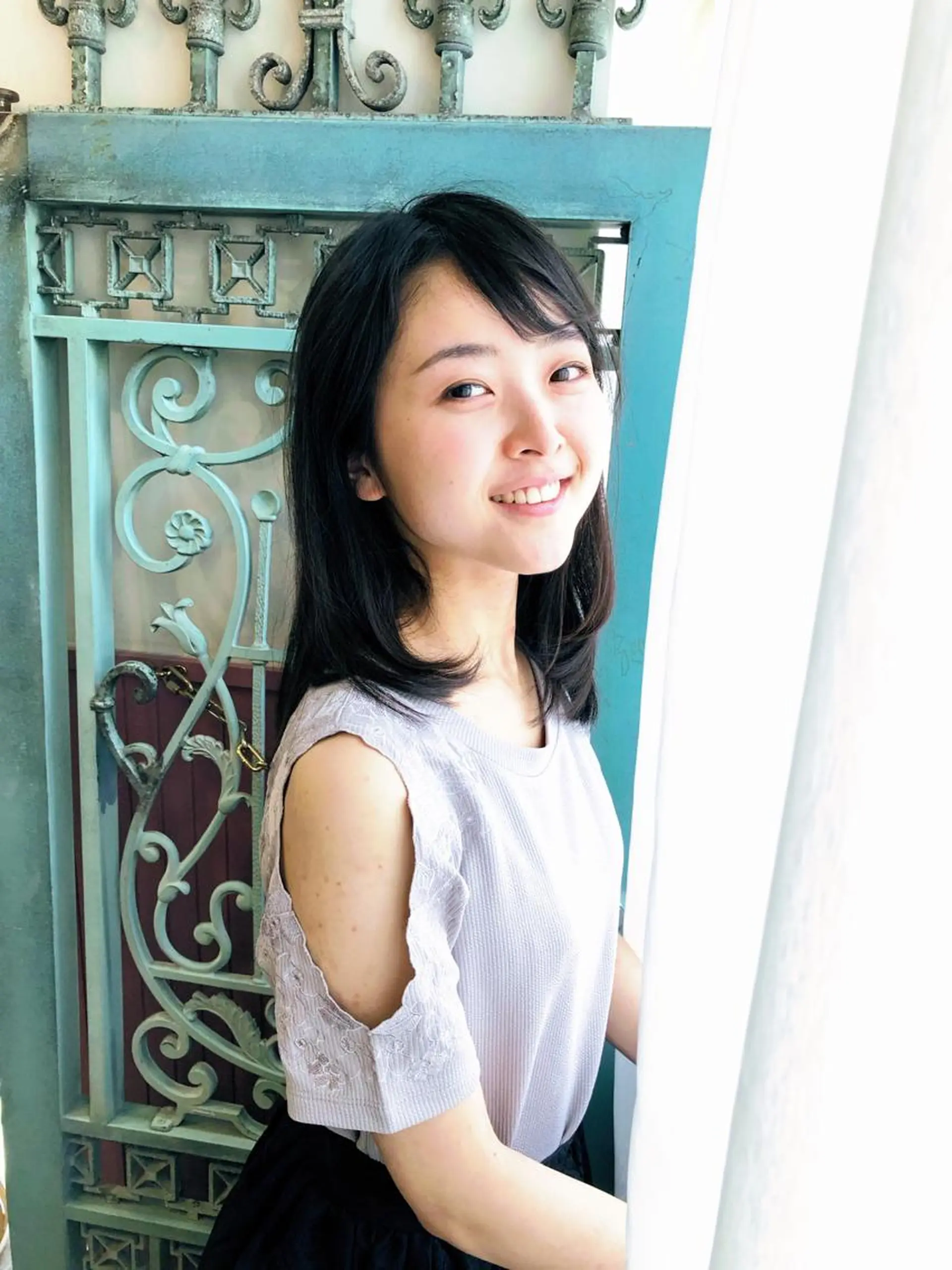 ミディアム カラー パーマ ヘアアレンジ 表参道Lise おおいしおりのヘアスタイル