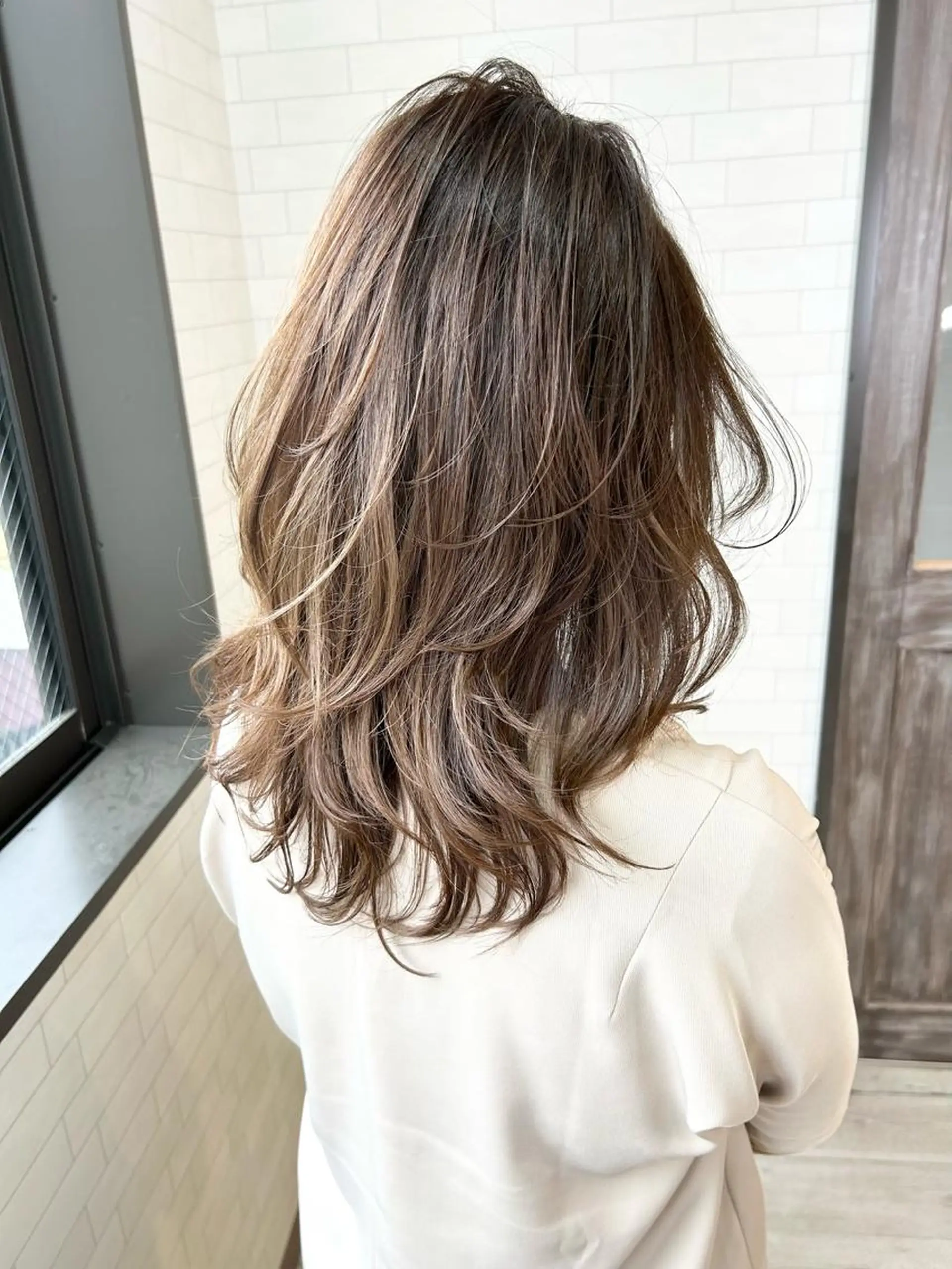 セミロング カラー 神野 雅樹のヘアスタイル
