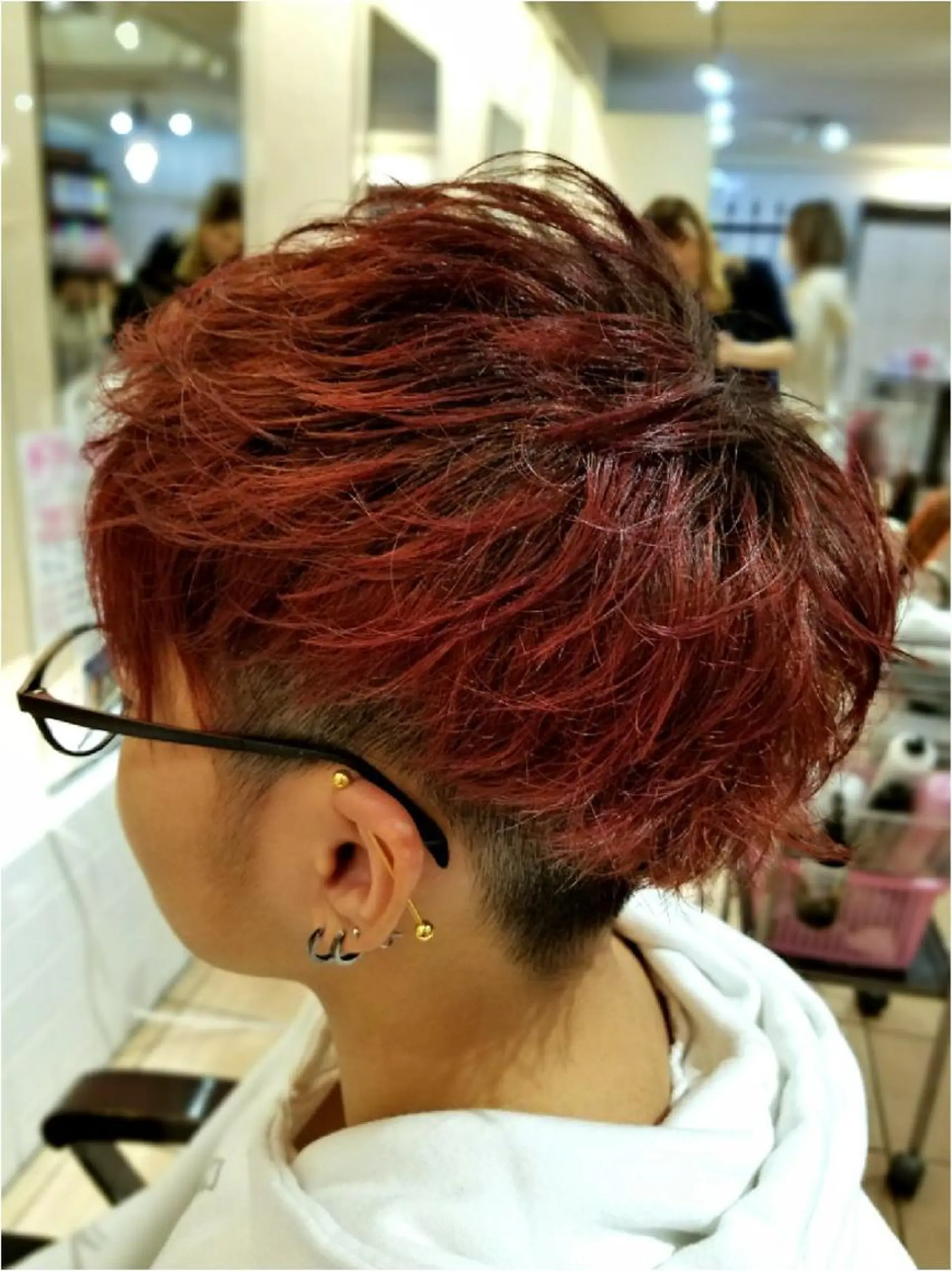 ショート カラー ヘアアレンジ メンズ グラデーションカラー レッドカラー 【髪質改善美容師】t occa茨木篠原健太のヘアスタイル