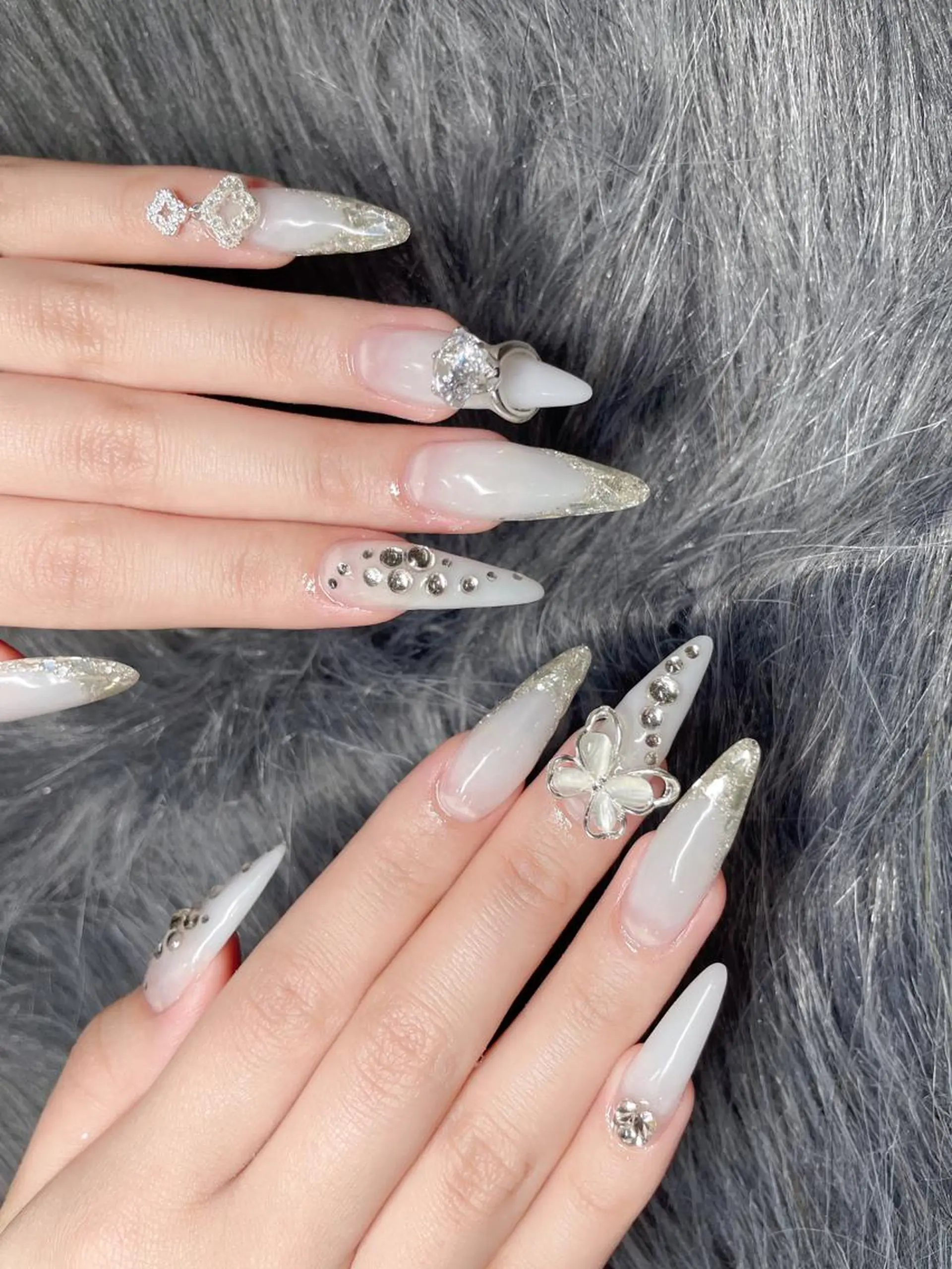 ロング ネイル 《LB》ラブリエ Nail&eyeのマツエク・マツパデザイン