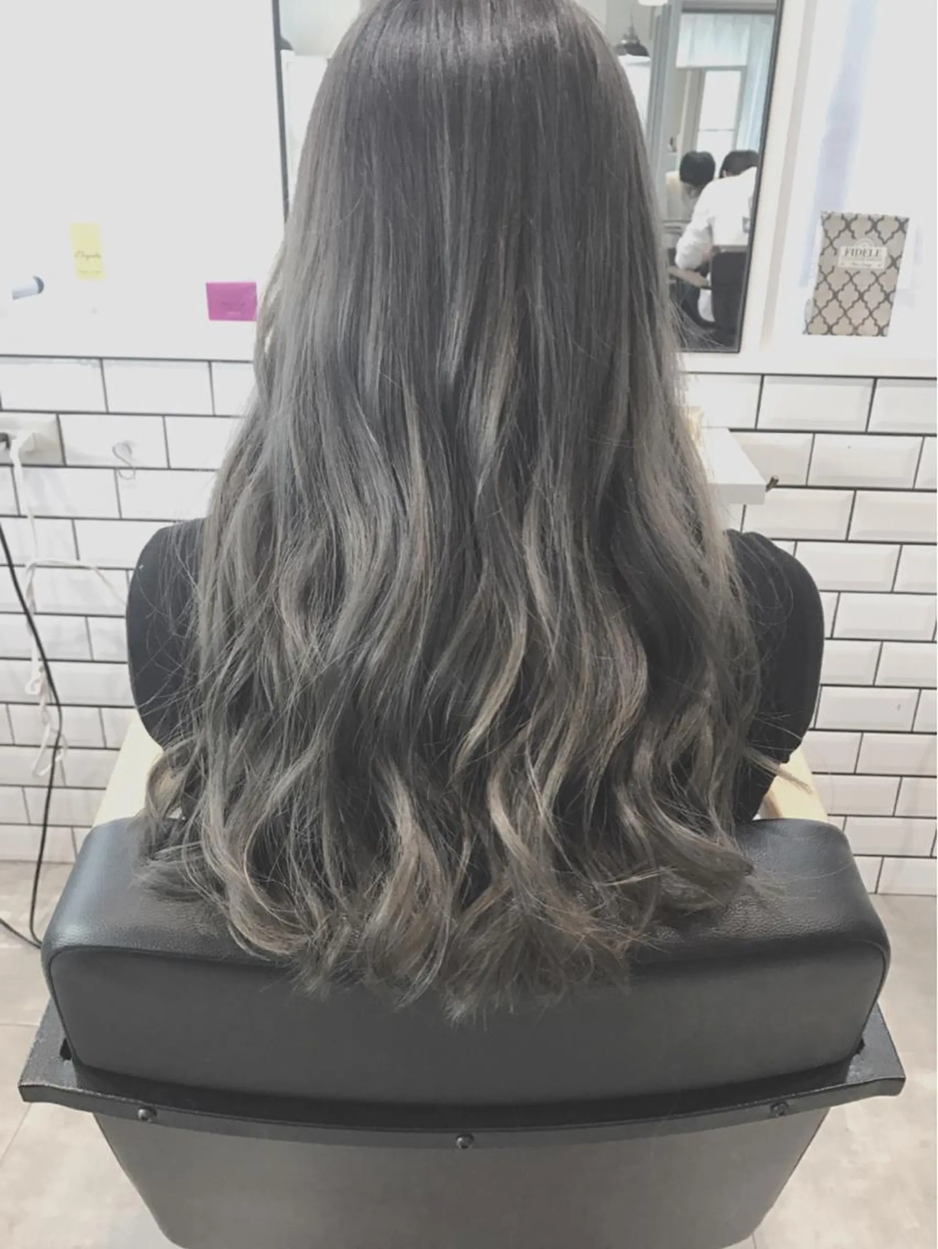 ロング カラー ヤマナカ エリカのヘアスタイル