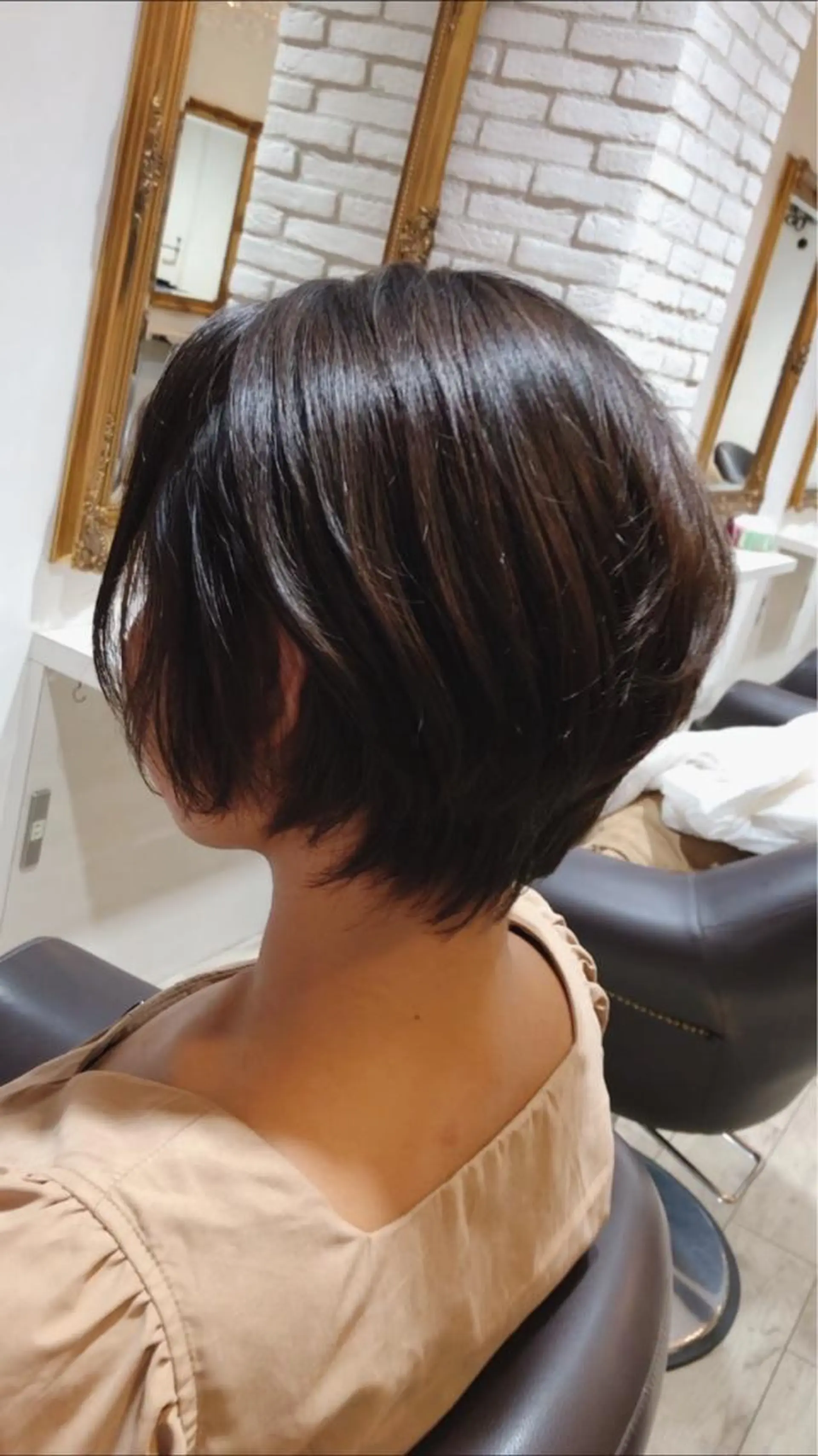 ショート カラー カット ヘアカラー トリートメント 🎖髪質改善🎖 河越守のヘアスタイル