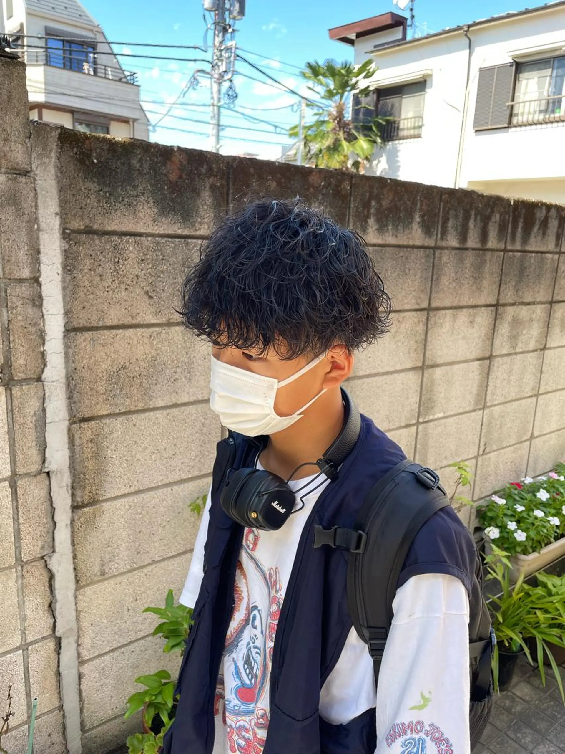 ショート カラー パーマ ヘアアレンジ メンズ アイブロウ センターパート メンズハイトーン マッシュウルフ マッシュ メンズパーマ カット パーマ トリートメント ヘッドスパ ヘアセット スパイキー/フェザー /波巻き/かいとのヘアスタイル