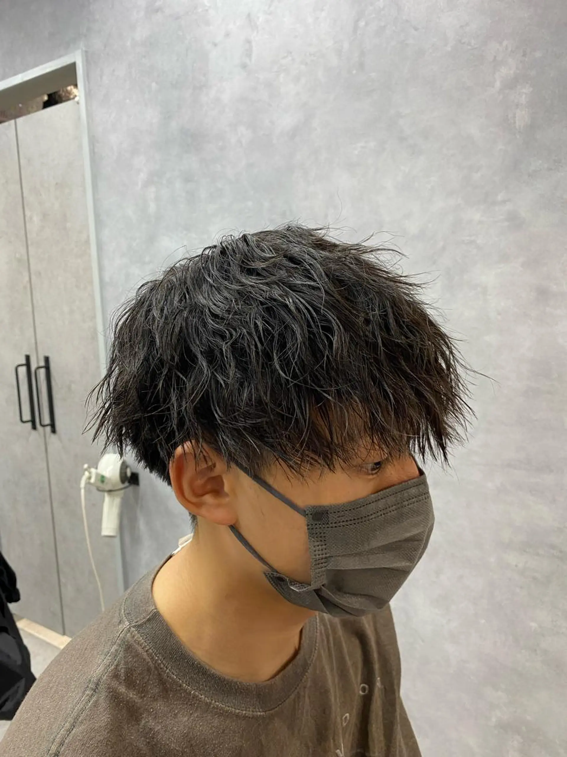 ミディアム パーマ メンズ 大阪メンズヘアのプロ 高橋 直希のヘアスタイル