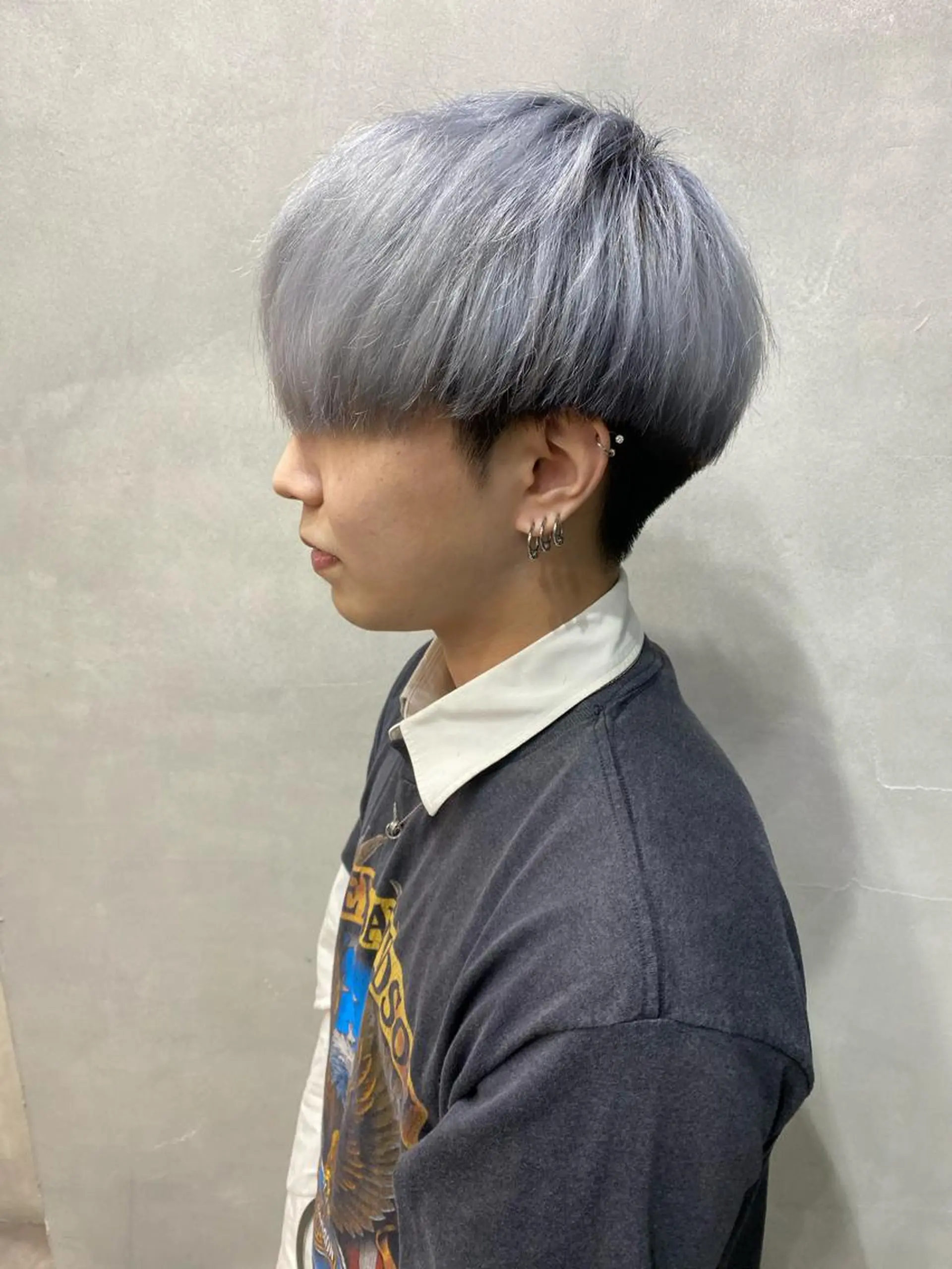 ショート カラー メンズ ショートボブ シールエクステ メンズバレイヤージュ メンズハイライト メンズ韓国風 LAVENDIA Azabu所属・LAVENDIA 初音のヘアスタイル