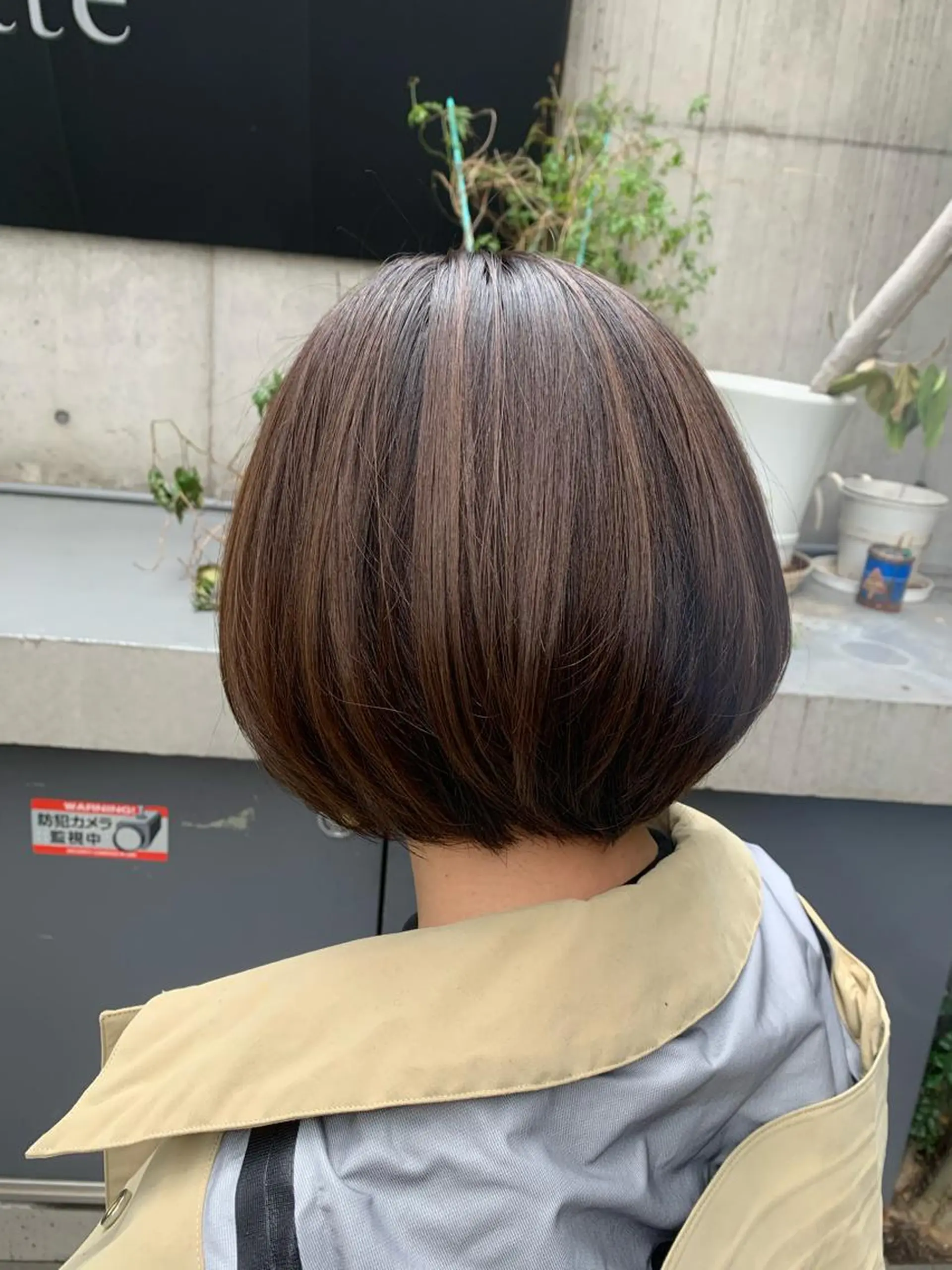 ショート カラー マネージャー八尾 裕一郎のヘアスタイル