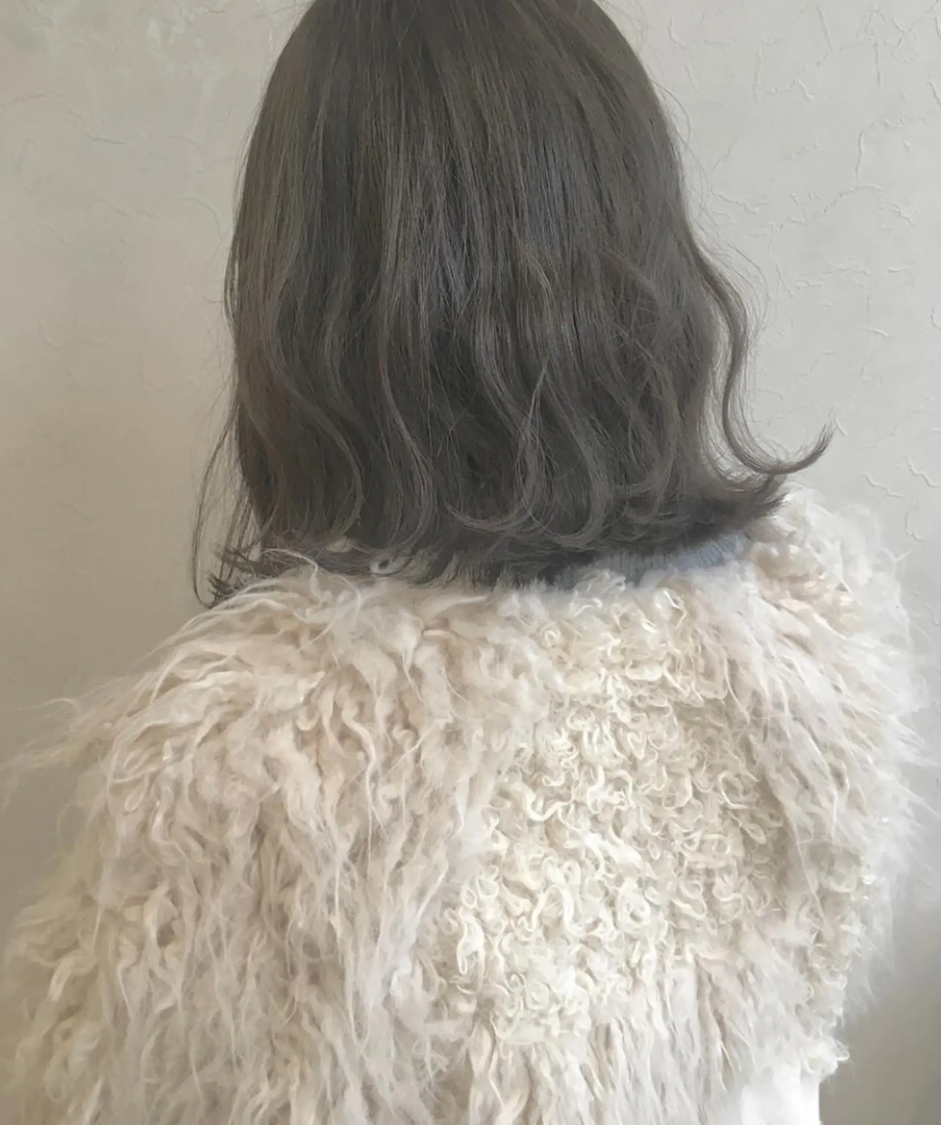 ミディアム カラー nakahara madokaのヘアスタイル
