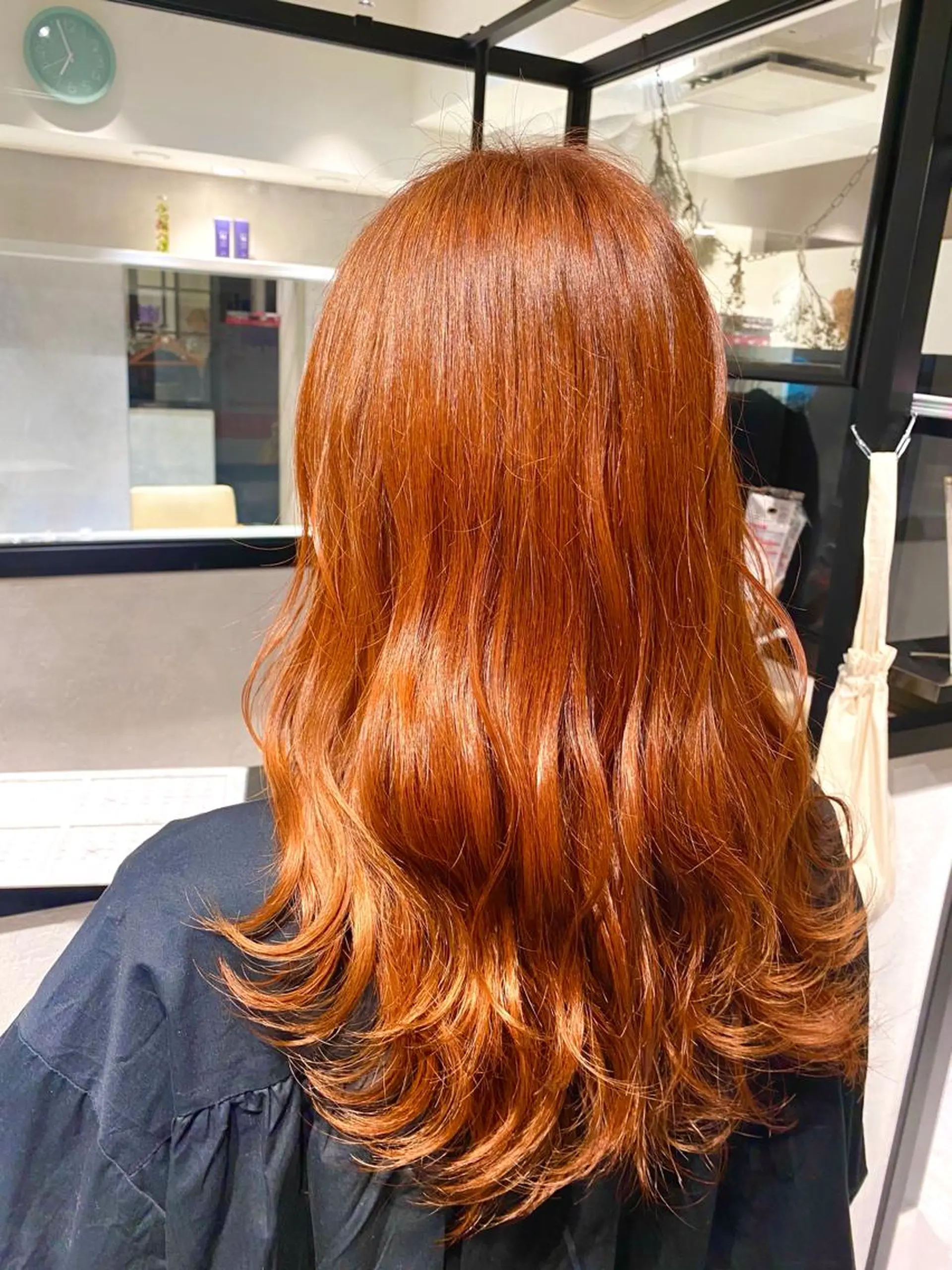 ロング カラー ヘアカラー ベージュ指名No1 加賀詩織のヘアスタイル