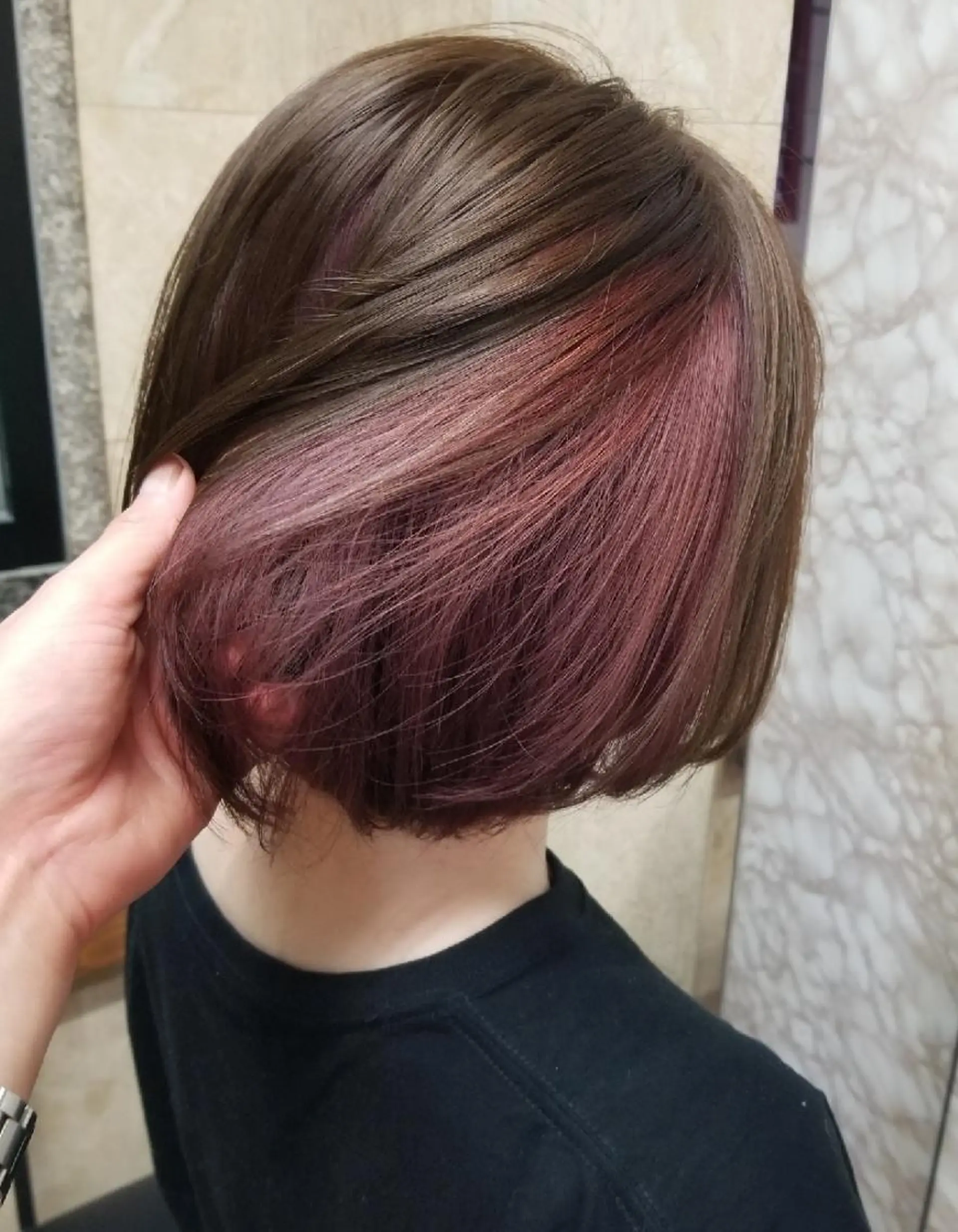 ミディアム カラー パーマ ヘアアレンジ ネイル キッズ メンズ マツエク・マツパ メンズインナーカラー インナーカラー 🌸グレージュ/ ベージュ🌸yutaのヘアスタイル
