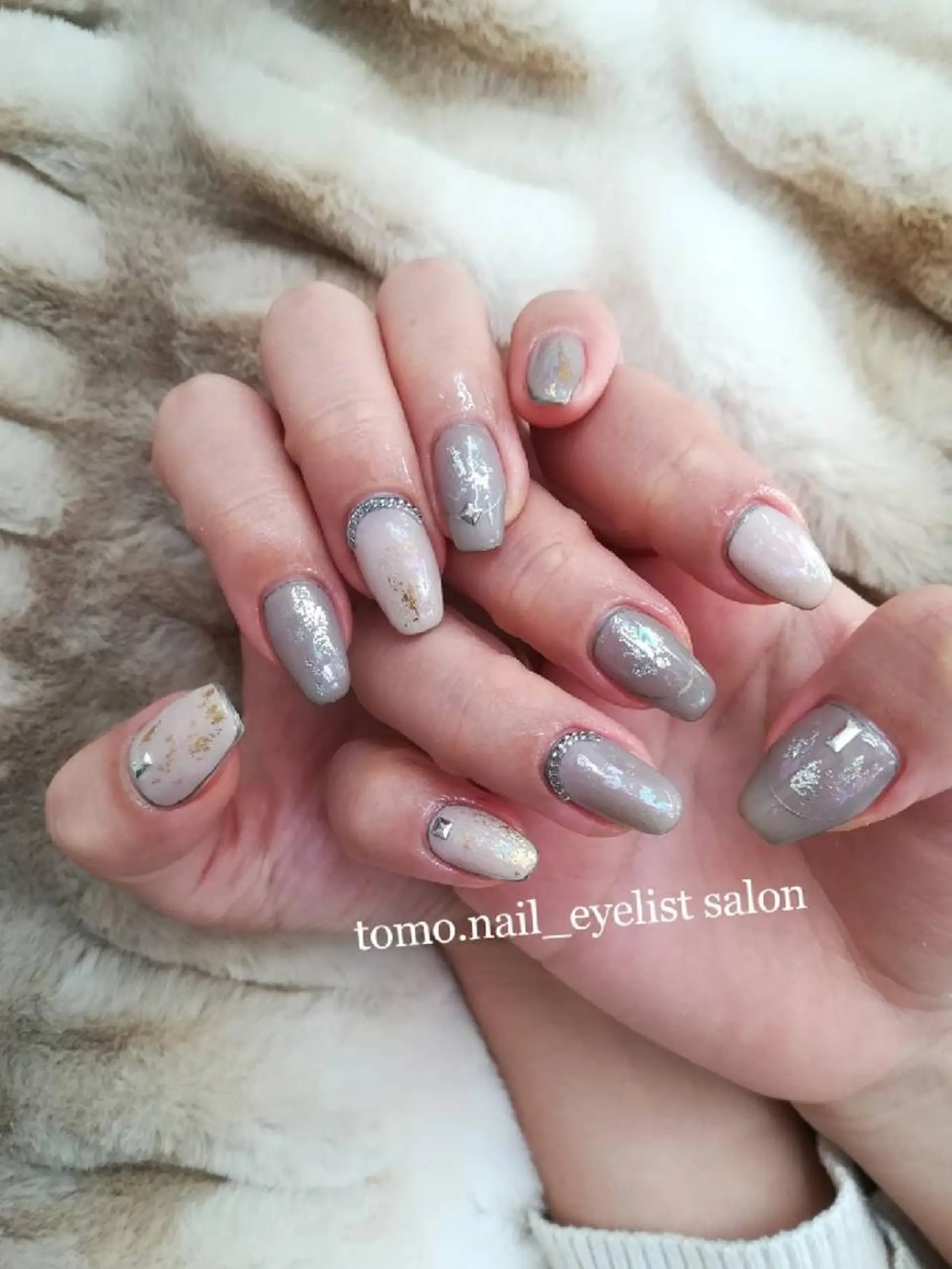 ネイル ジェルネイル パラジェル ハンドネイル tomonail eyelistのマツエク・マツパデザイン