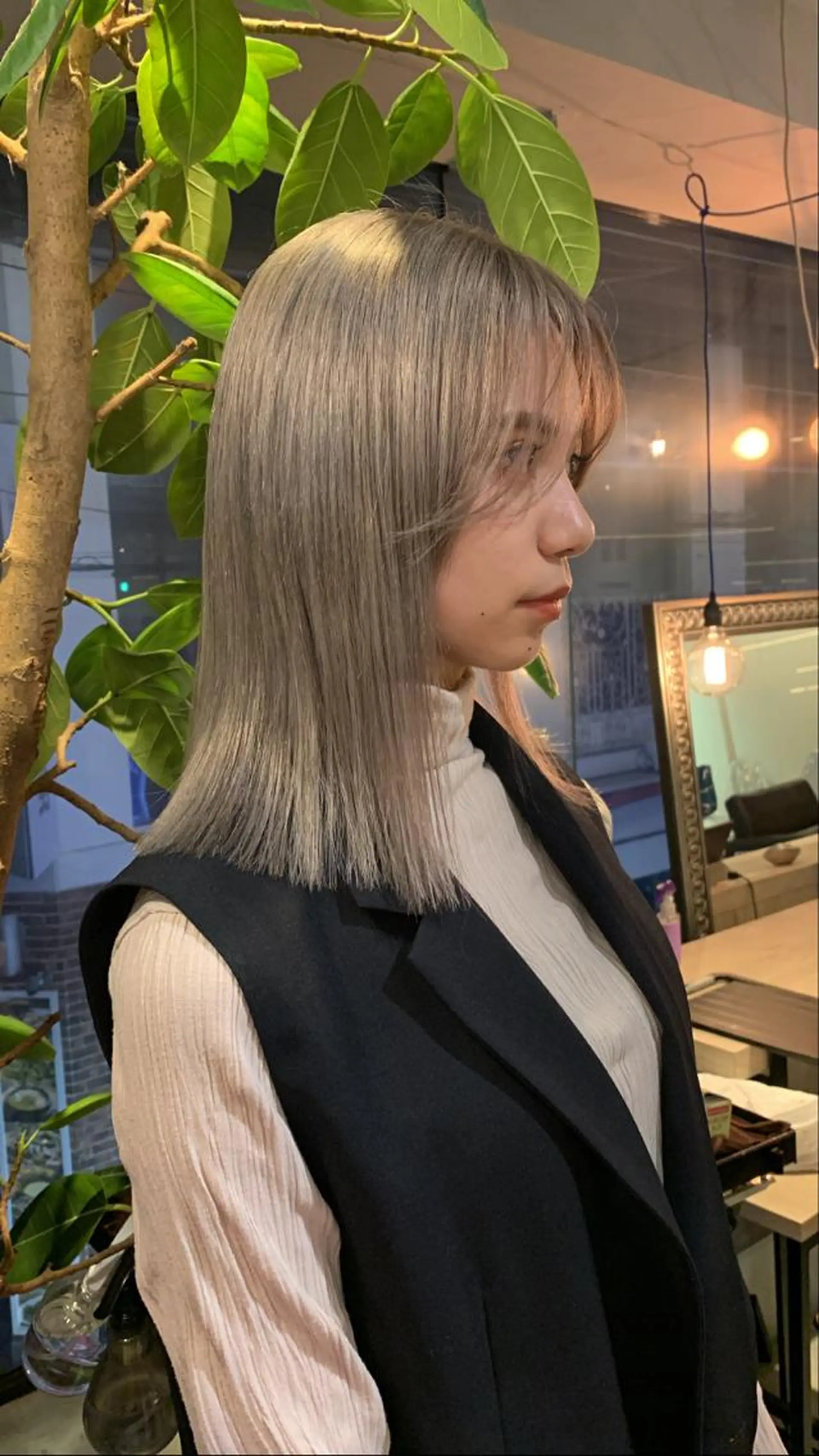 ミディアム ヘアカラー 美髪・シールエクステ ホソタニリョウコのヘアスタイル