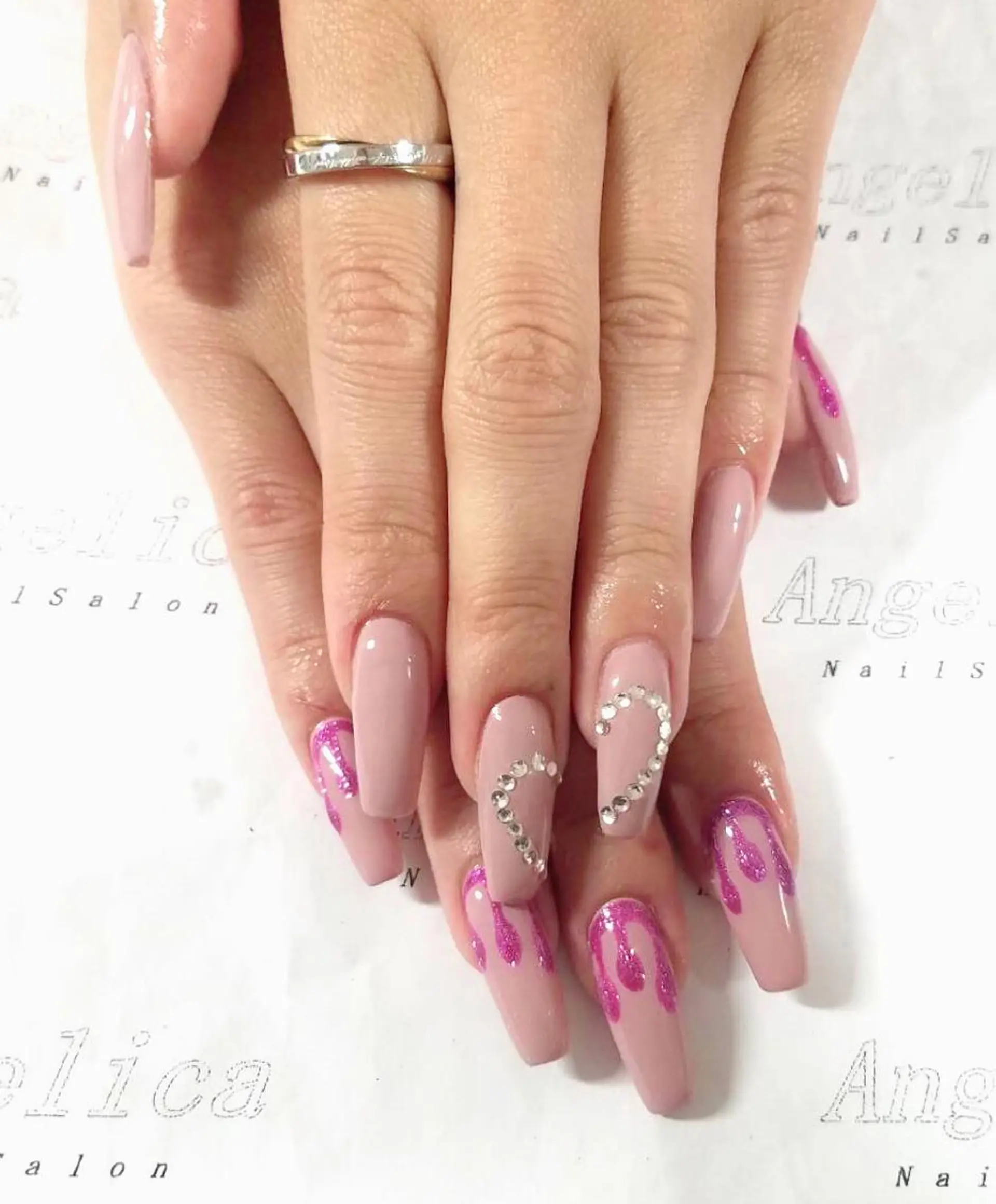 ネイル Angelica ネイリストのネイルデザイン