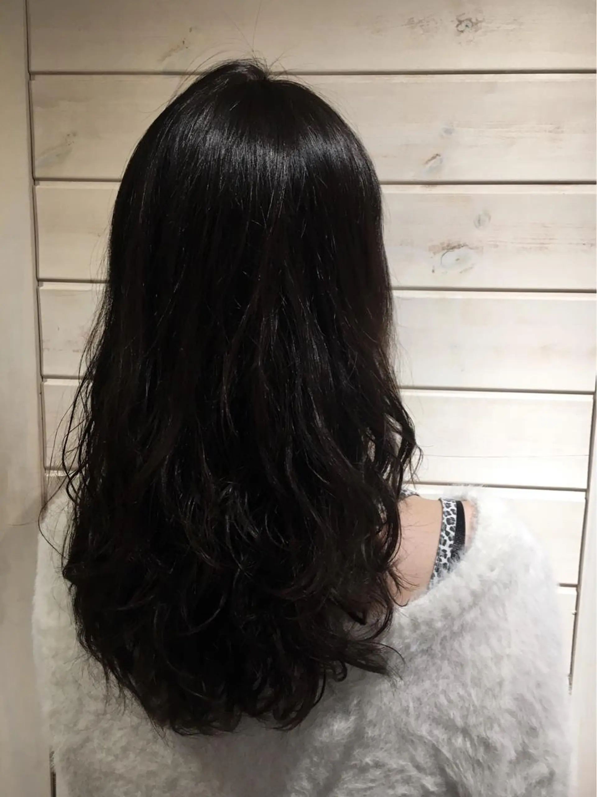 セミロング パーマ 野崎 ひかりのヘアスタイル