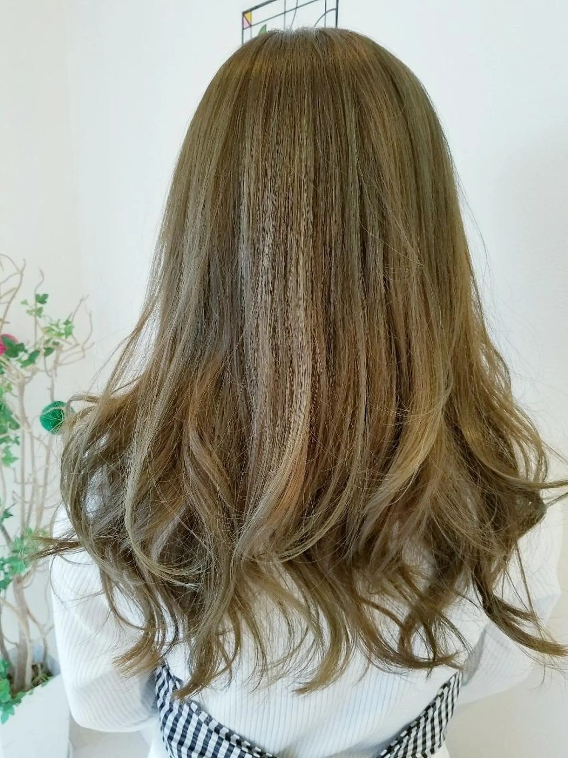 ロング カラー ベージュカラー グラデーションカラー ロング 髪質改善/ハイライト 小林秀樹のヘアスタイル