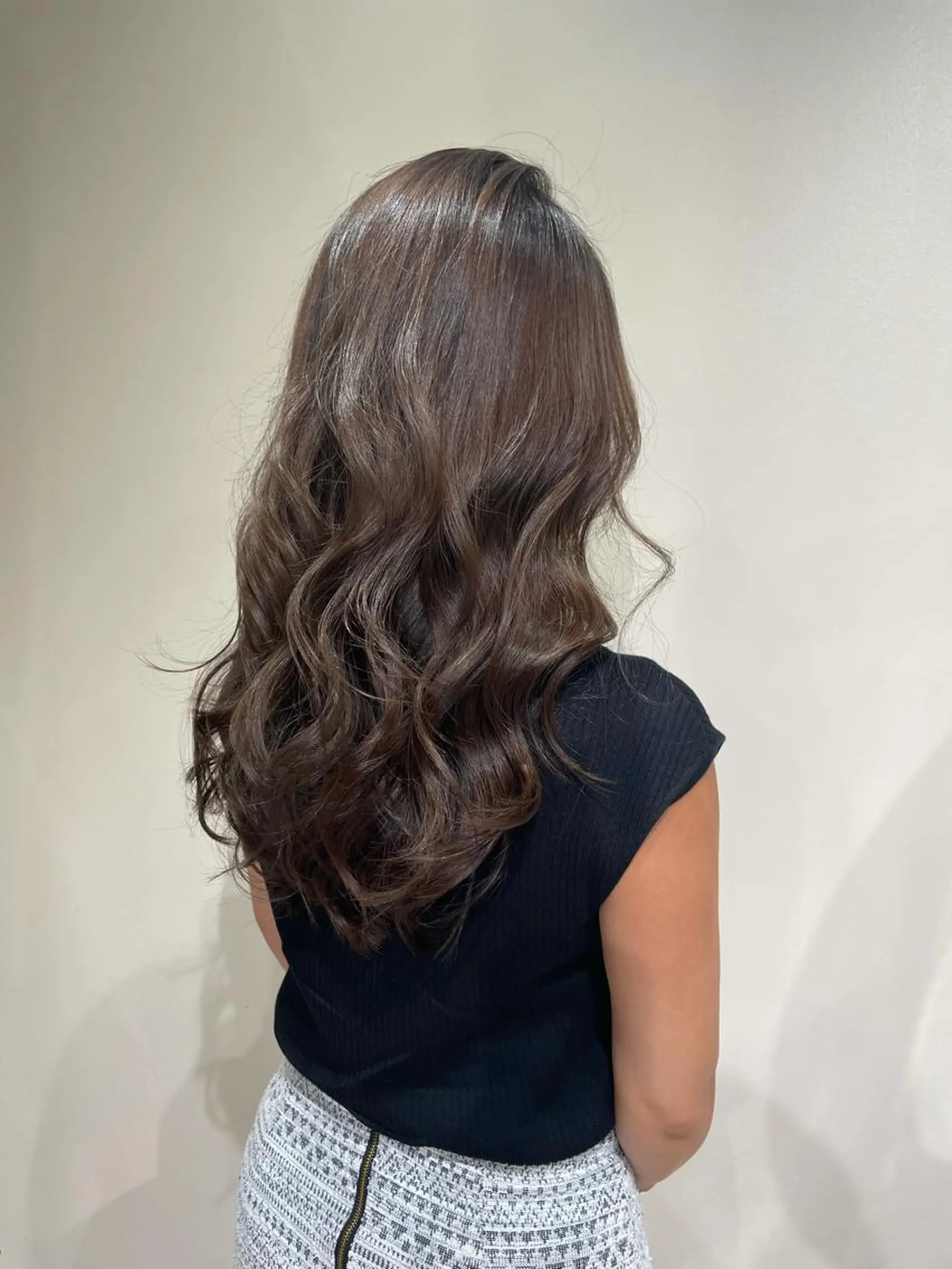 セミロング ハイライト ヘアカラー 🦋美髪／エクステ 🦋アベイクミのヘアスタイル