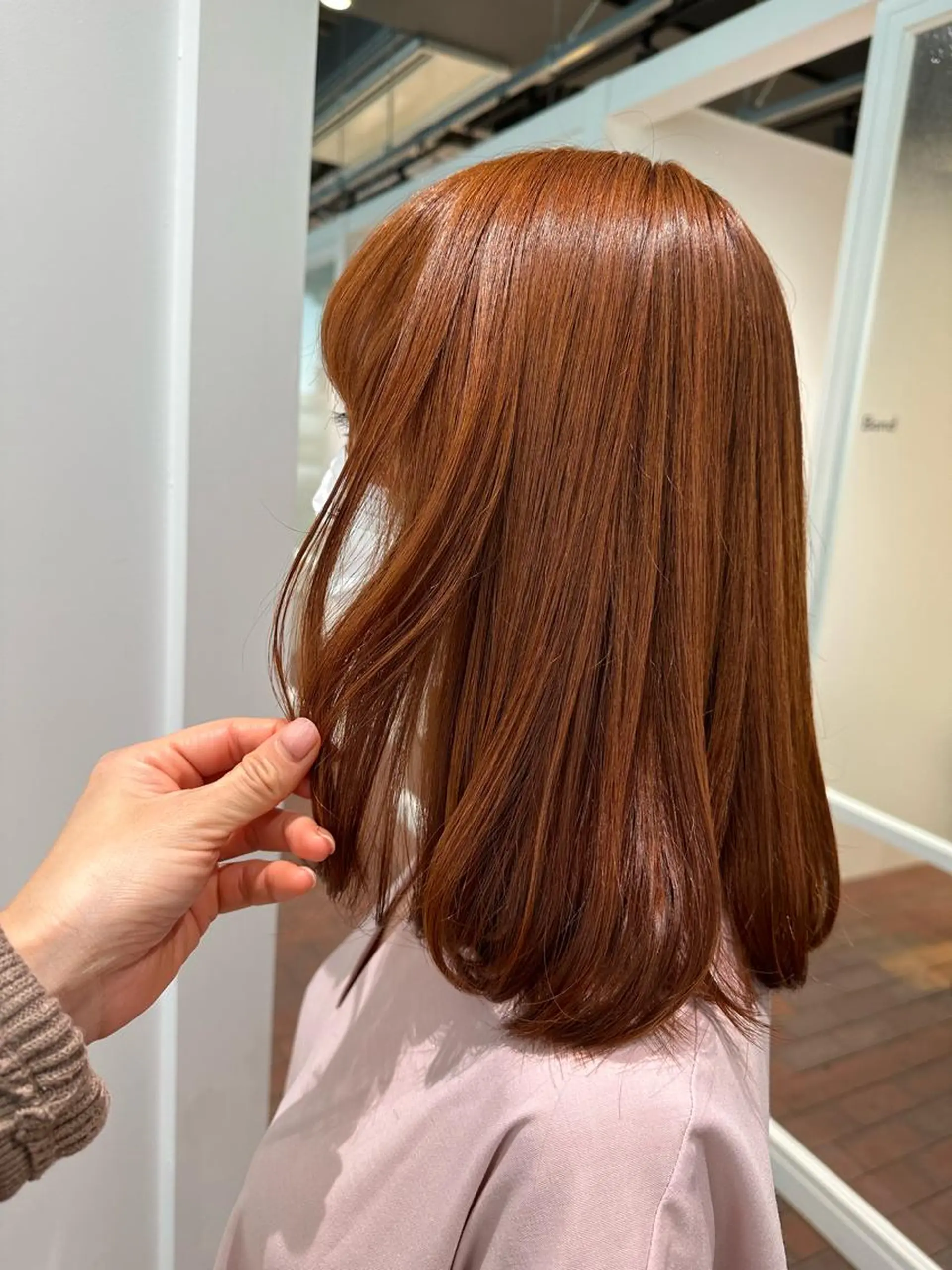 セミロング カラー ブリーチ ブリーチなしカラー オレンジ カット ヘアカラー トリートメント ショート/ミニボブ マンツーマン/マユコのヘアスタイル