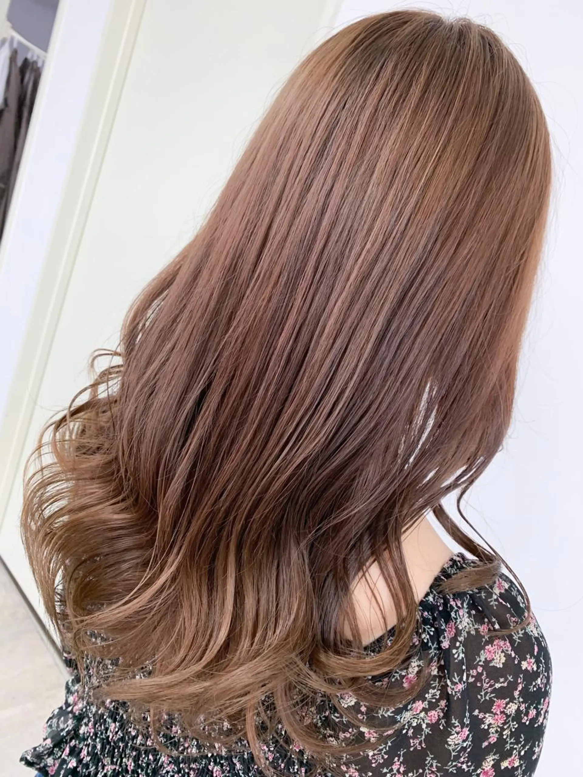 セミロング ヘアカラー トリートメント 🥇近藤 恭輔🥇 Recharme新保のヘアスタイル