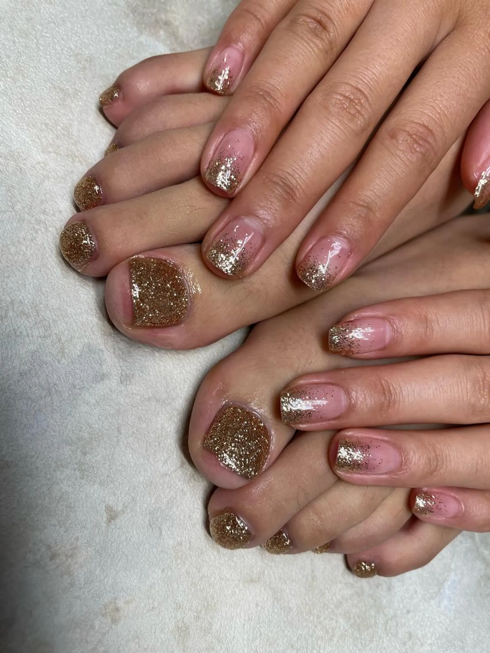 ロング カラー ヘアアレンジ キッズ ネイル マツエク・マツパ アイブロウ 福田 加奈のネイルデザイン