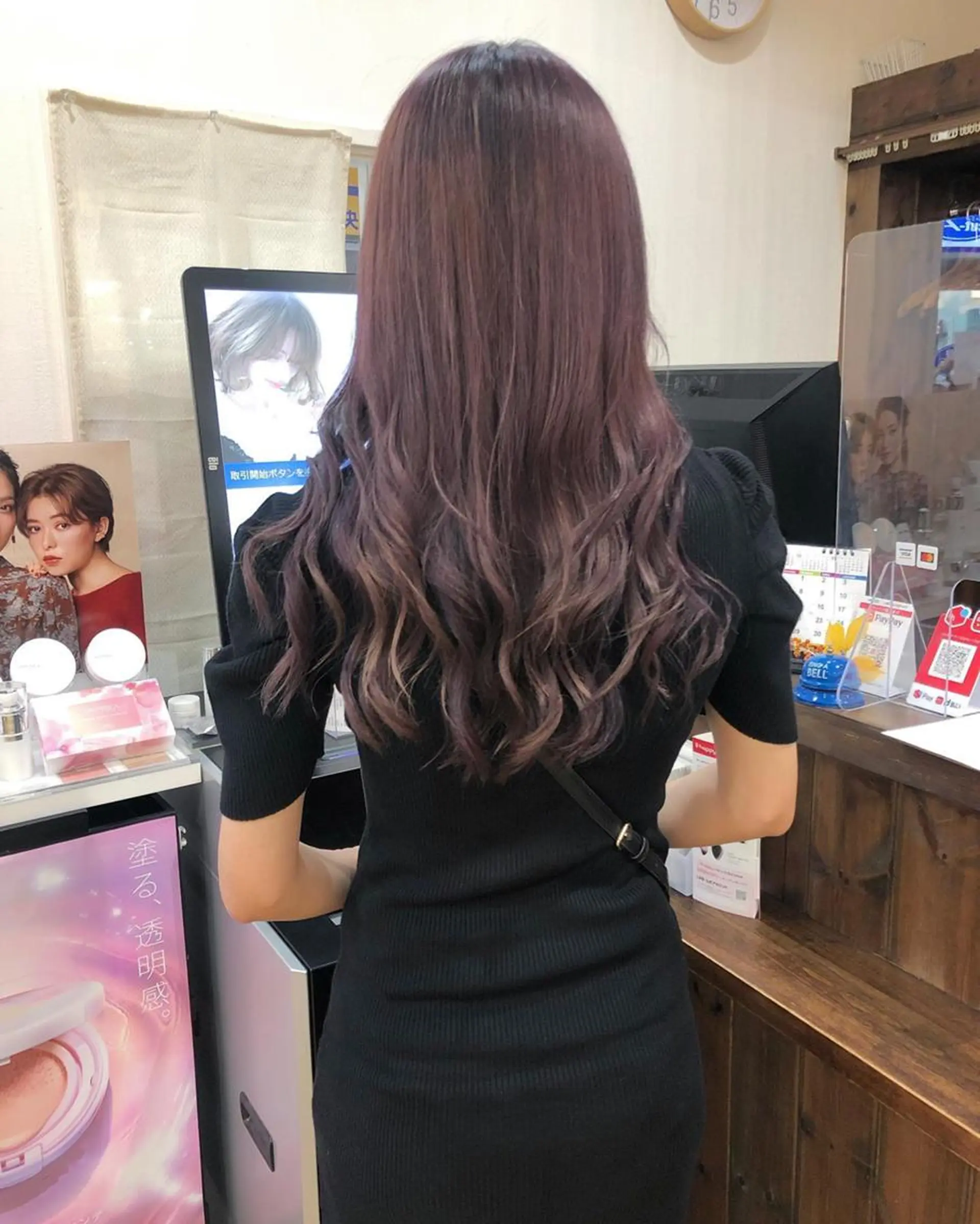 カラー アディクシーカラー アッシュ ブリーチ ダブルカラー グラデーションカラー 🌈ハイトーン/ ワタル🌈のヘアスタイル