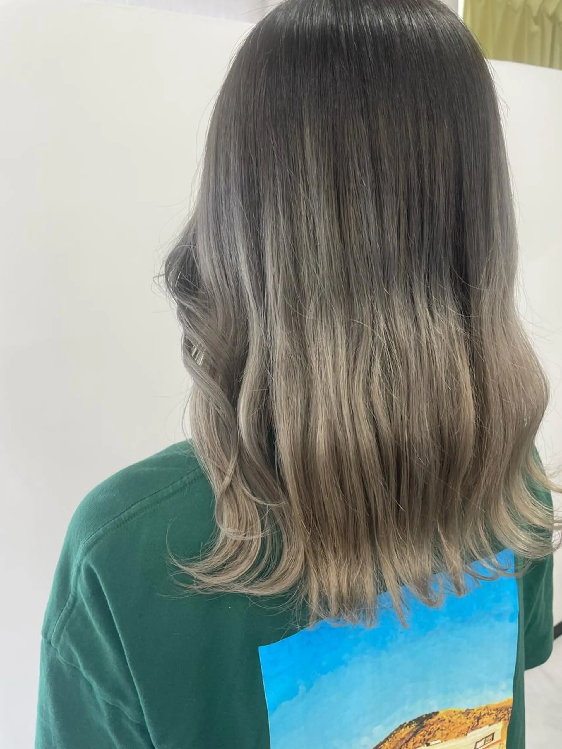 ミディアム リルフェアリー 磐田店のヘアスタイル