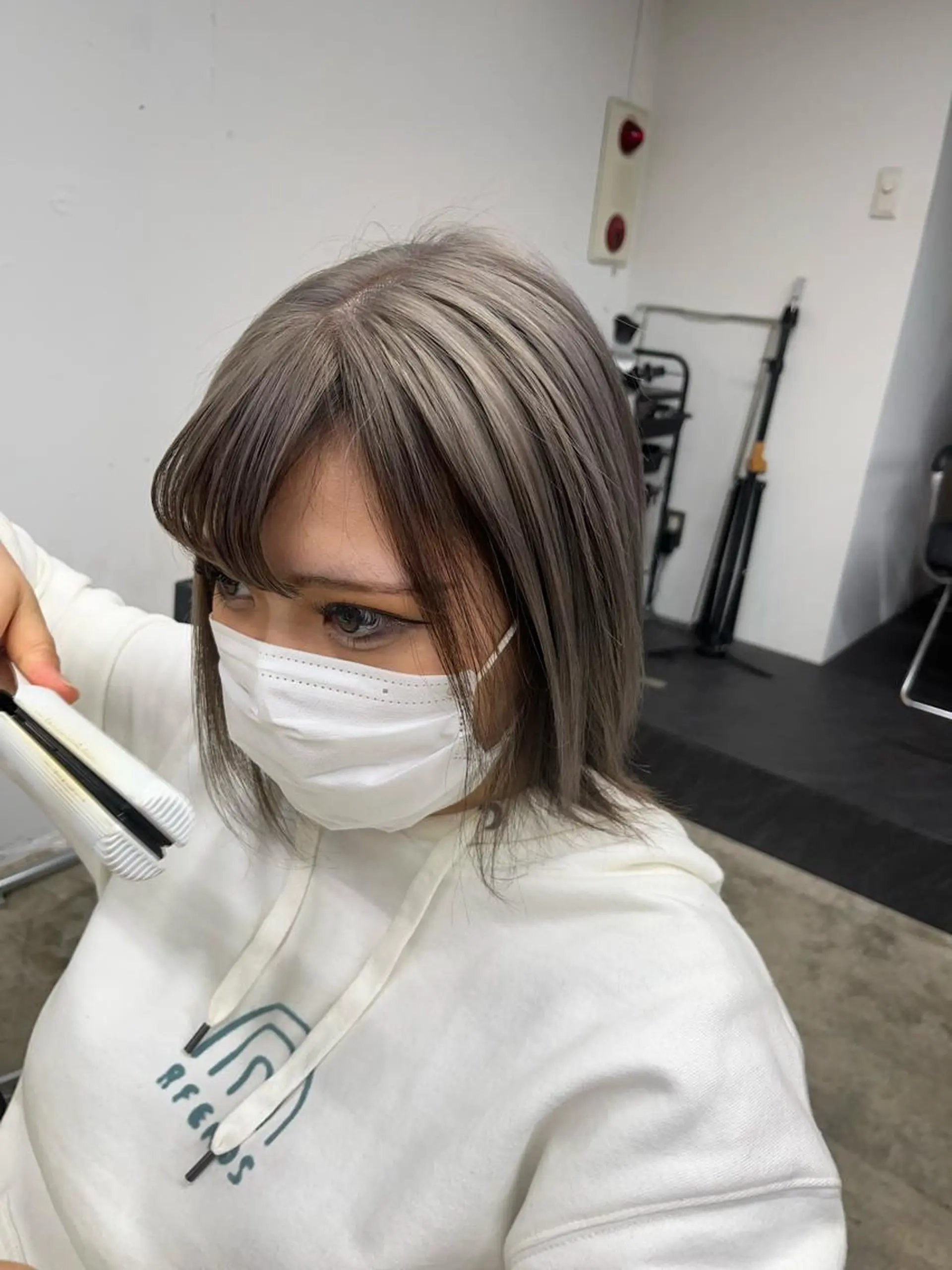 ミディアム わたる /カットモデル募集のヘアスタイル