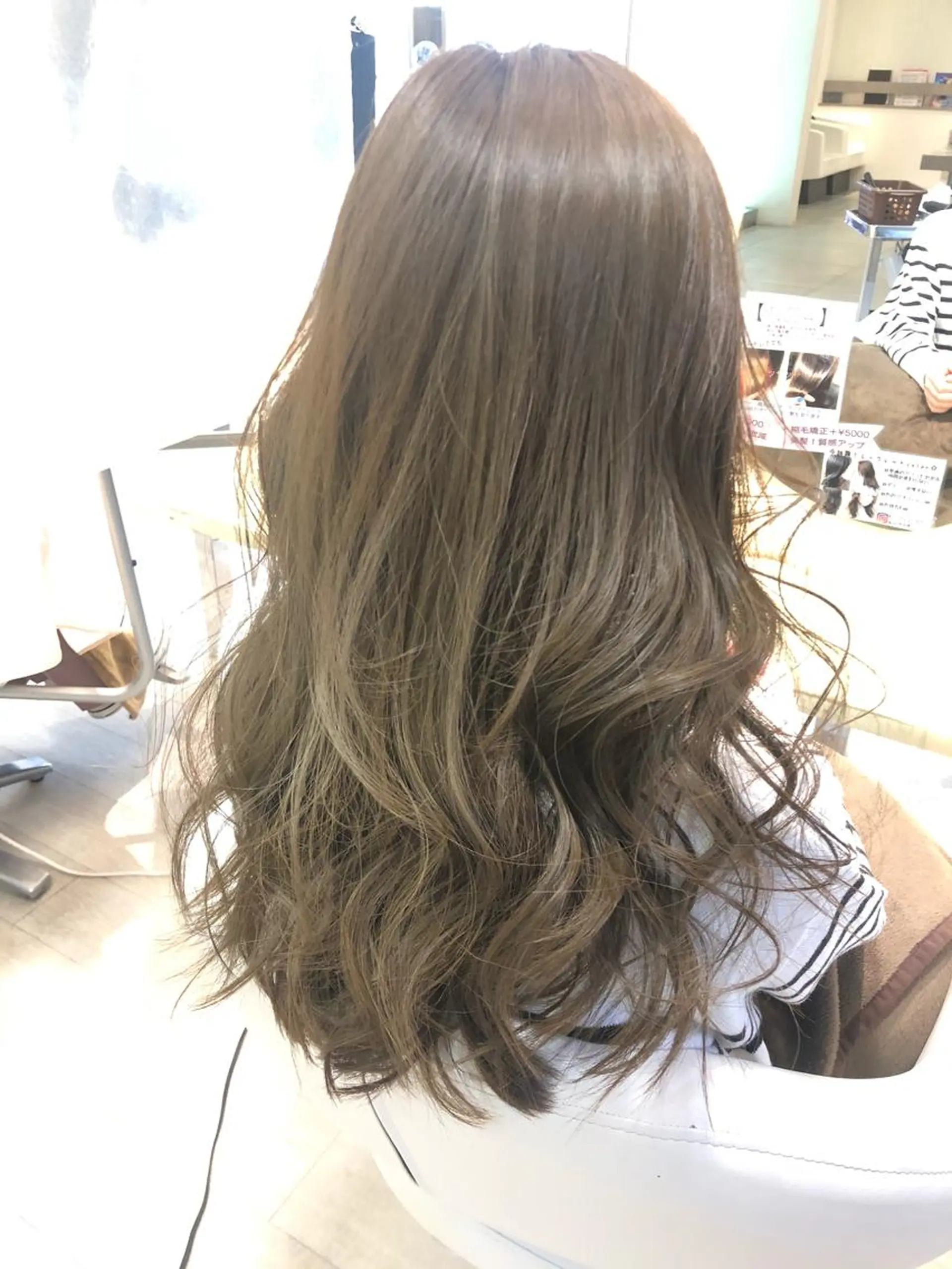 ロング ハイライト ブリーチ/髪質改善 NYNY大久保のヘアスタイル