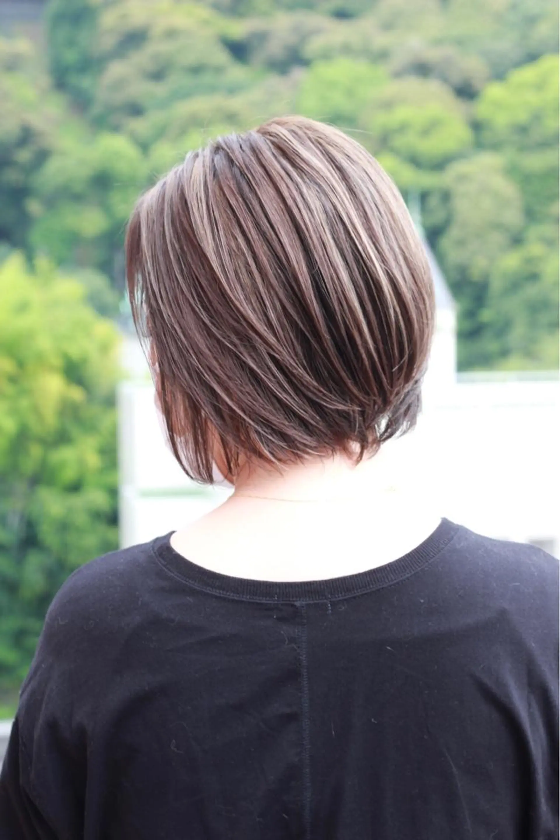 ショート カラー グレージュ ハイライトカラー ハイライト ヘアカラー Viage （ビアージュ）のヘアスタイル