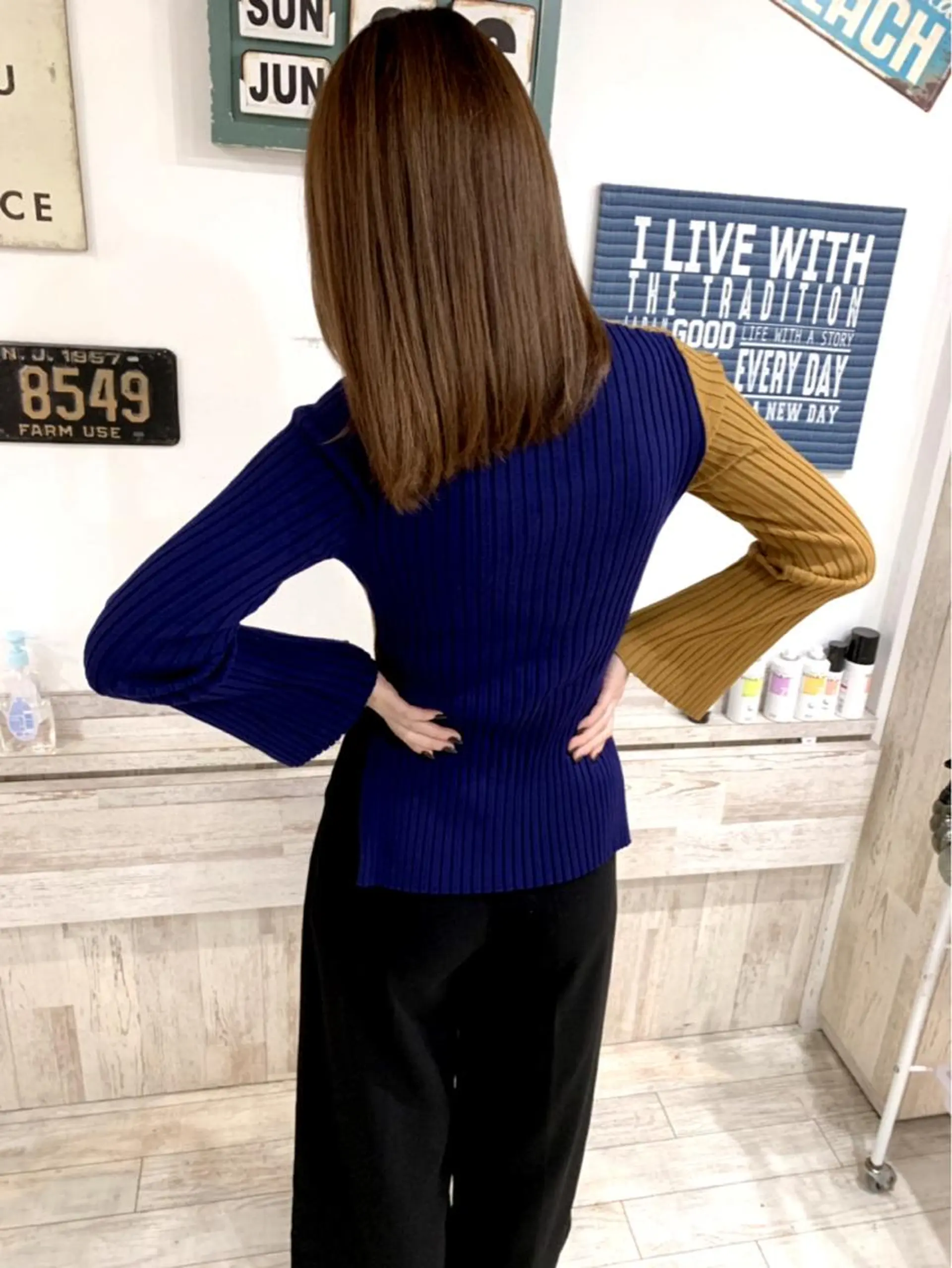 ミディアム カラー カット ヘアカラー トリートメント 京都大人女性ショート 徒歩1分/秋山のヘアスタイル