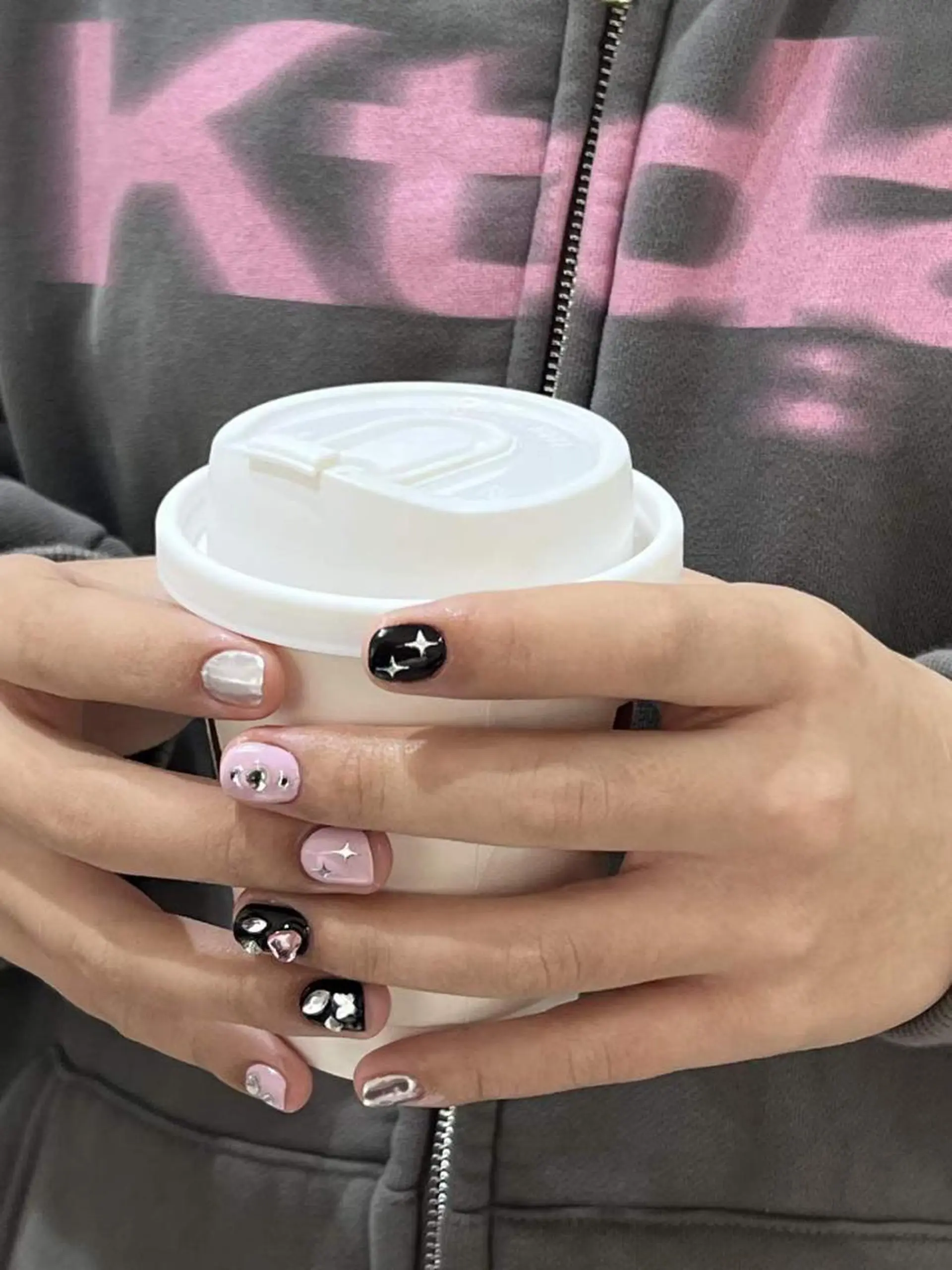 ネイル ゆず秋葉原 Vickyのネイルデザイン