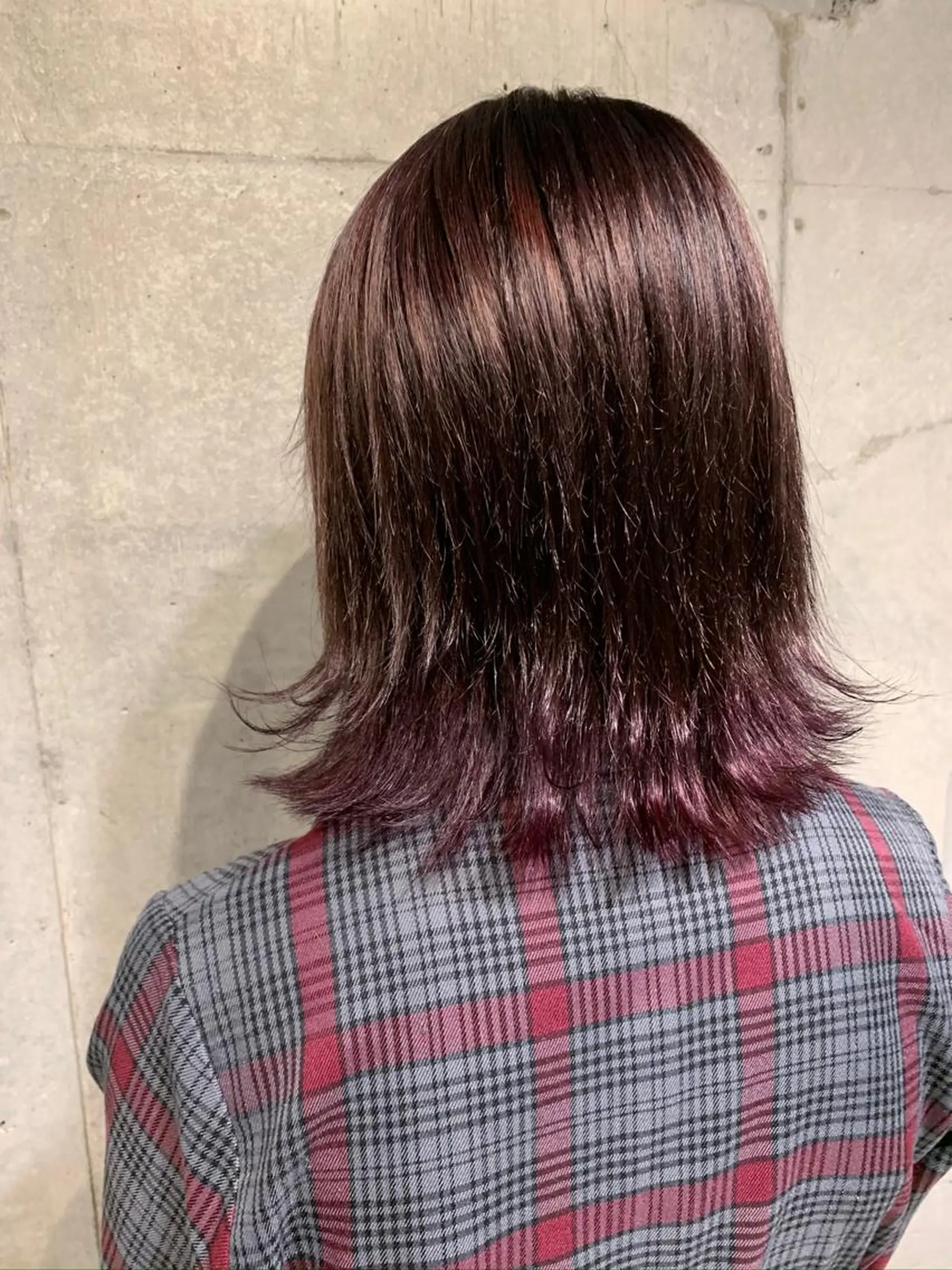 ミディアム カラー グラデーションカラー ピンクカラー Produce with SALON VILLAGE所属・メッシュパーマ職人/ 窪田 優也/ツイスパのヘアスタイル