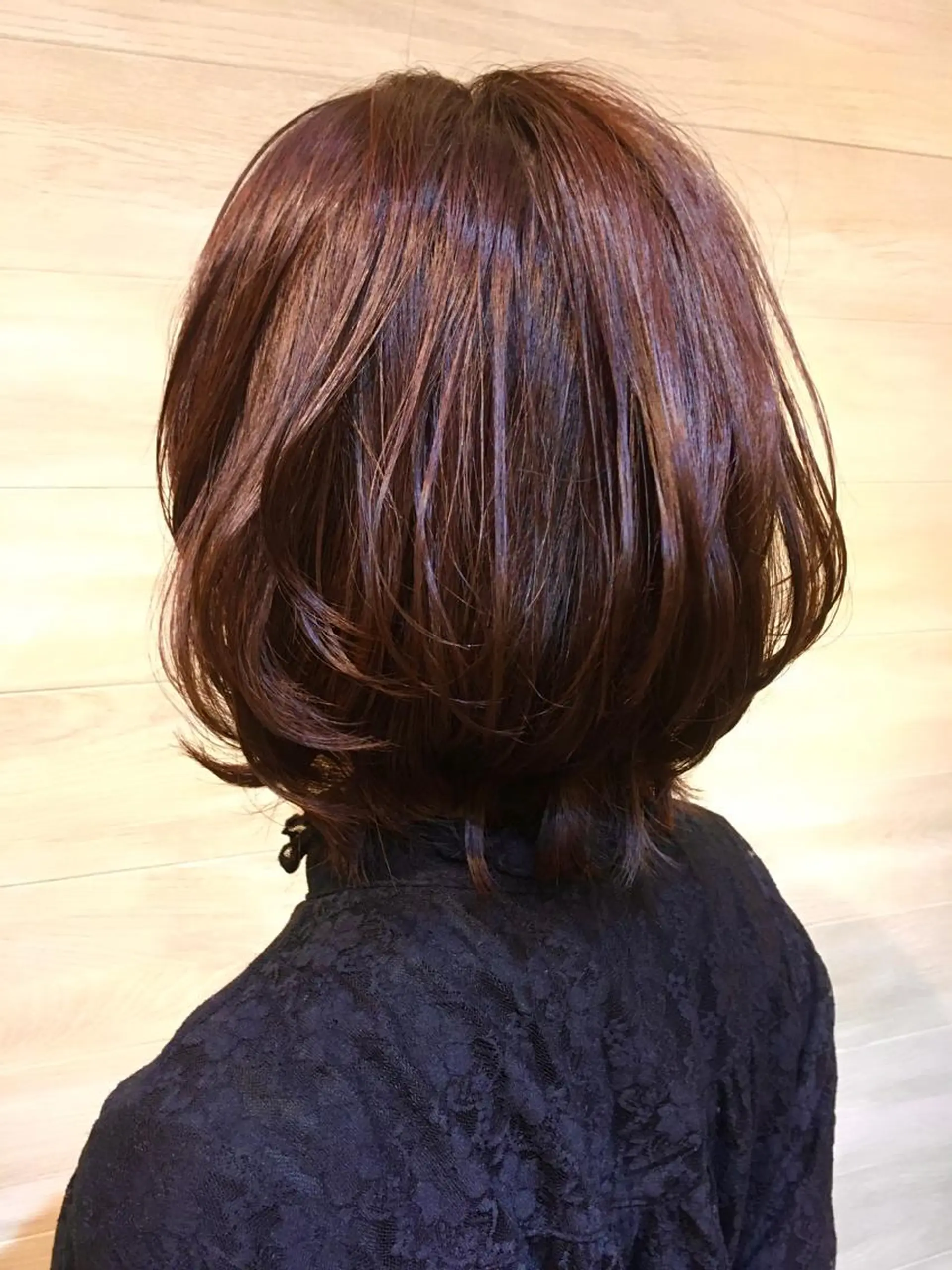 ショート カラー アッシュ アッシュブラウン ベージュカラー 黒髪 ブラウンカラー カット ヘアカラー N° il duca 札幌のヘアスタイル