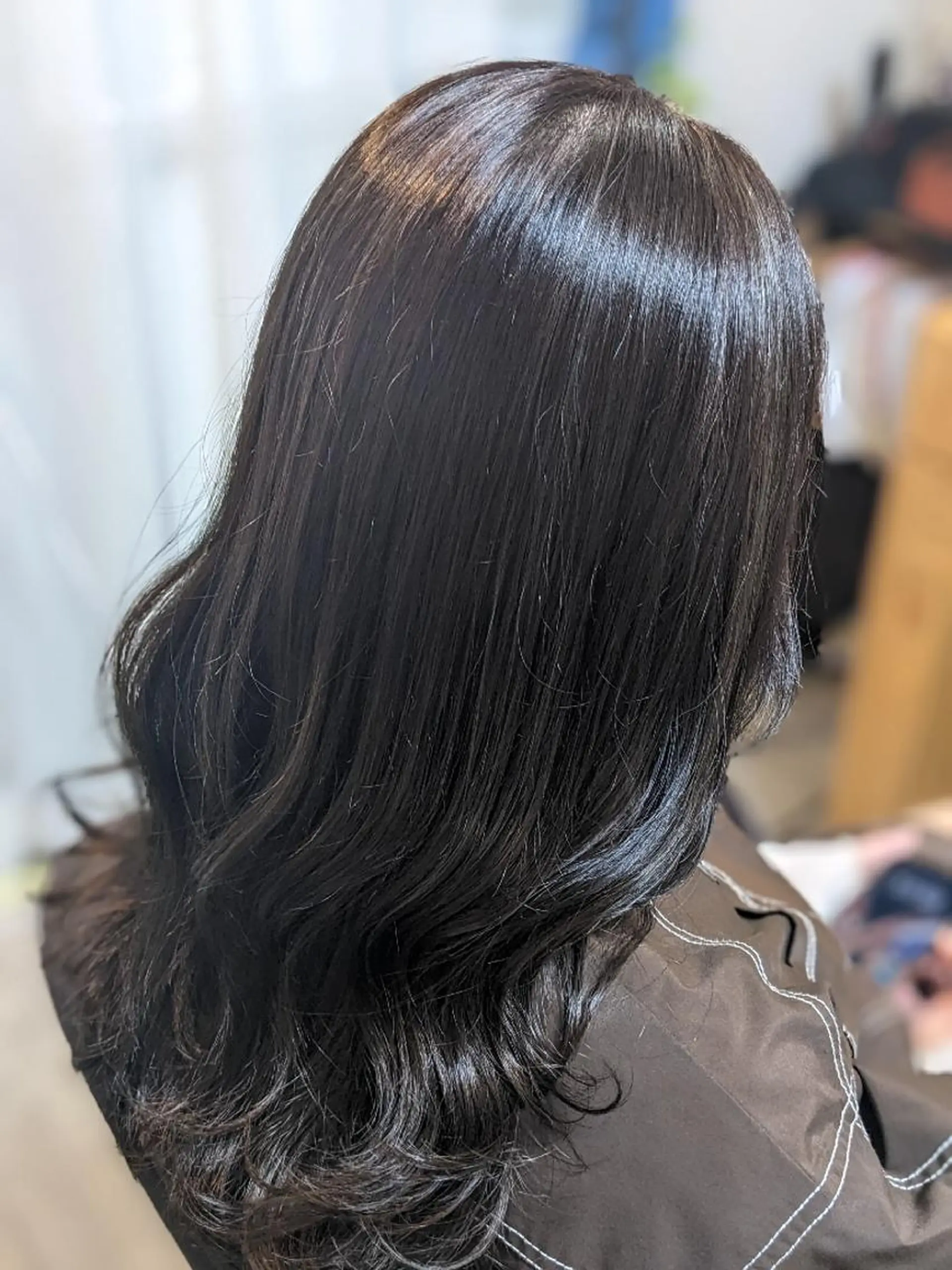 ロング カラー ダークグレー ダークグレージュ グレージュ ハイライトカラー ハイライト ヘアカラー トリートメント 池田 恵久美のヘアスタイル