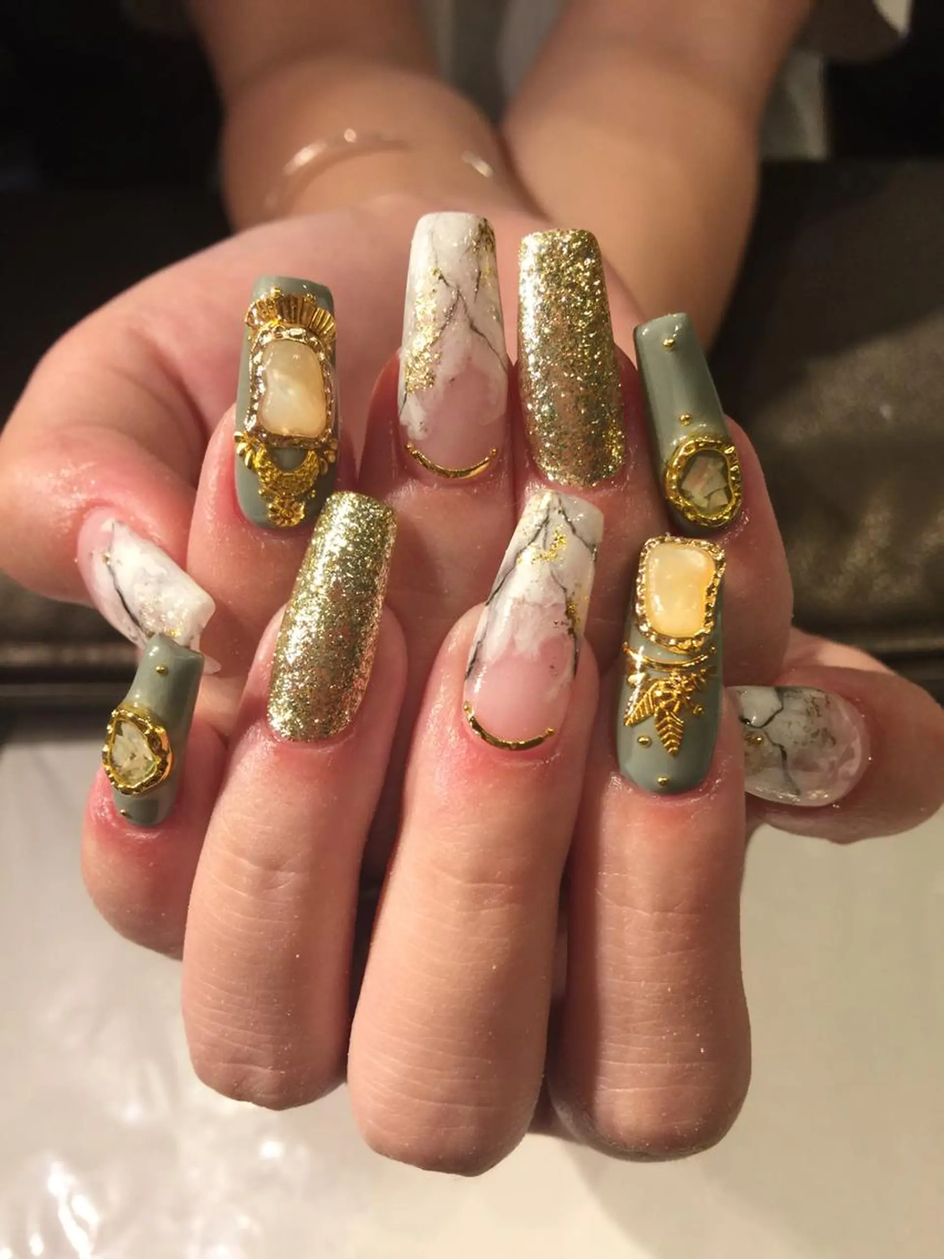 ネイル chatblanc ♡のネイルデザイン