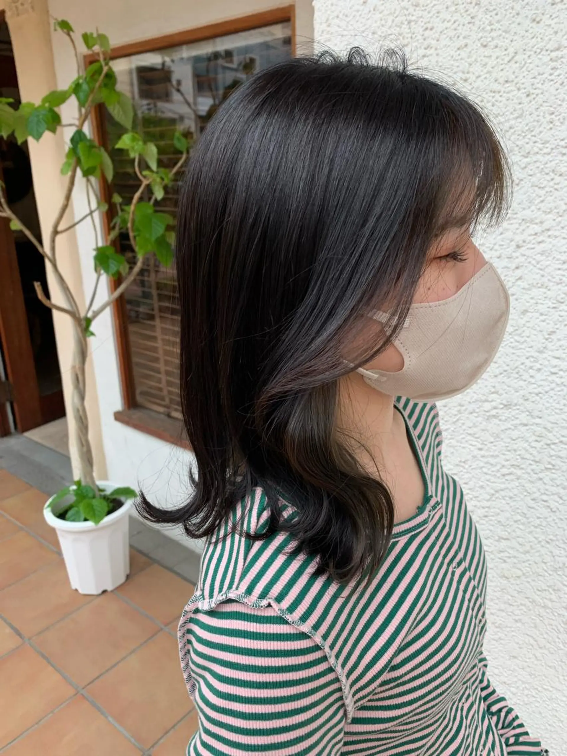 セミロング カラー putri 川邉 優花のヘアスタイル