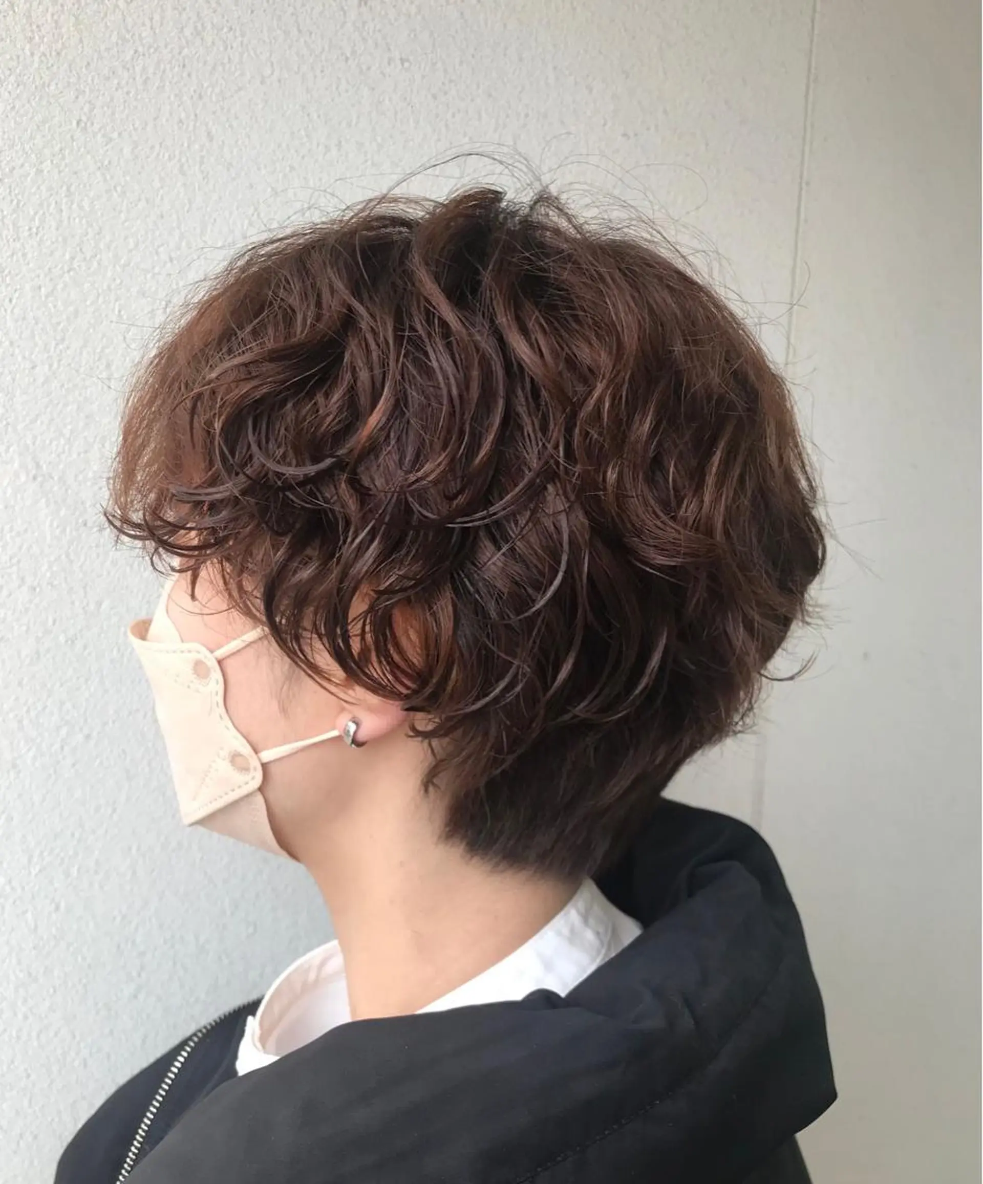 ショート パーマ 中本 日葵梨のヘアスタイル