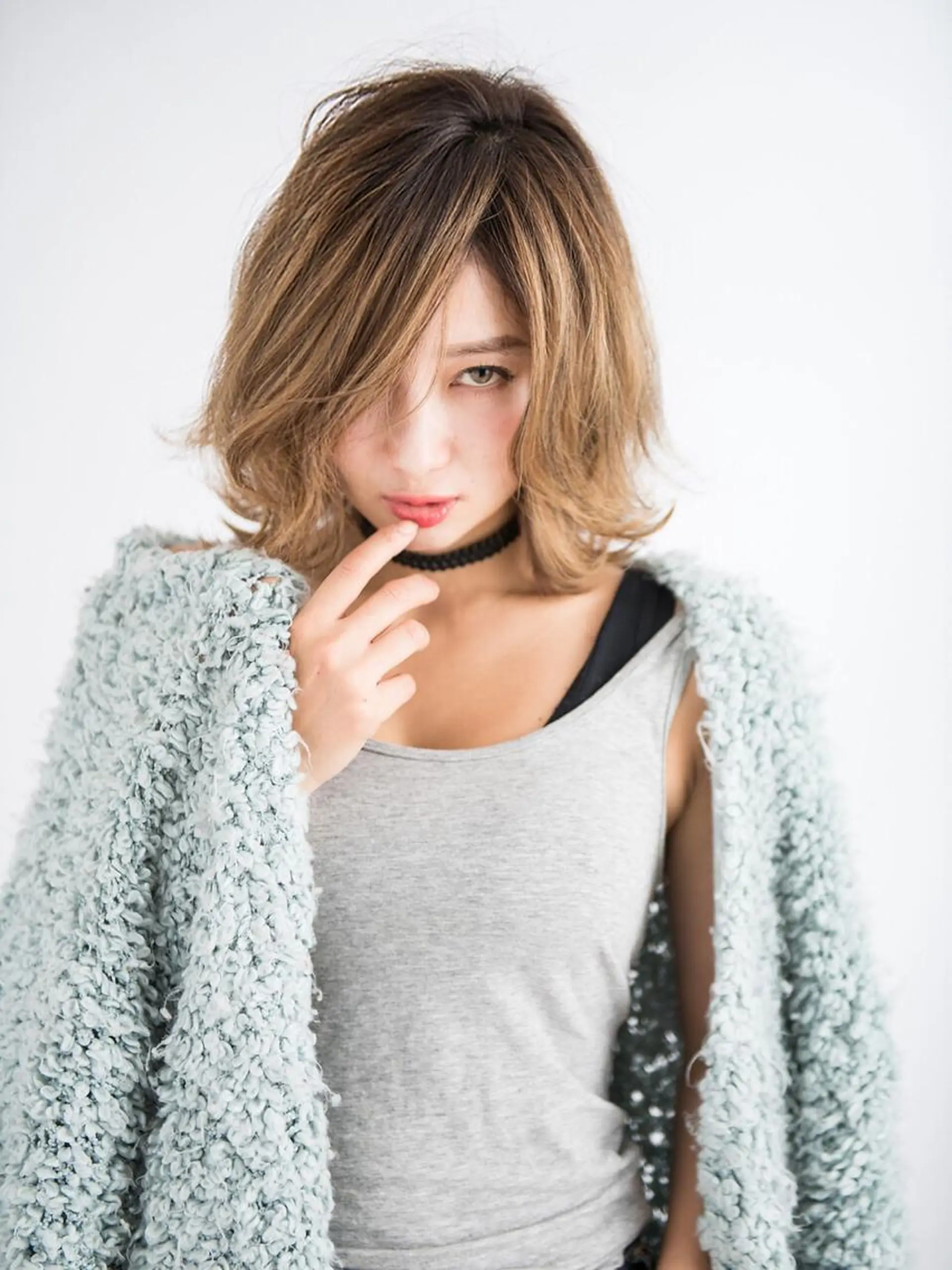 ミディアム カラー パーマ 小濱 秀人のヘアスタイル