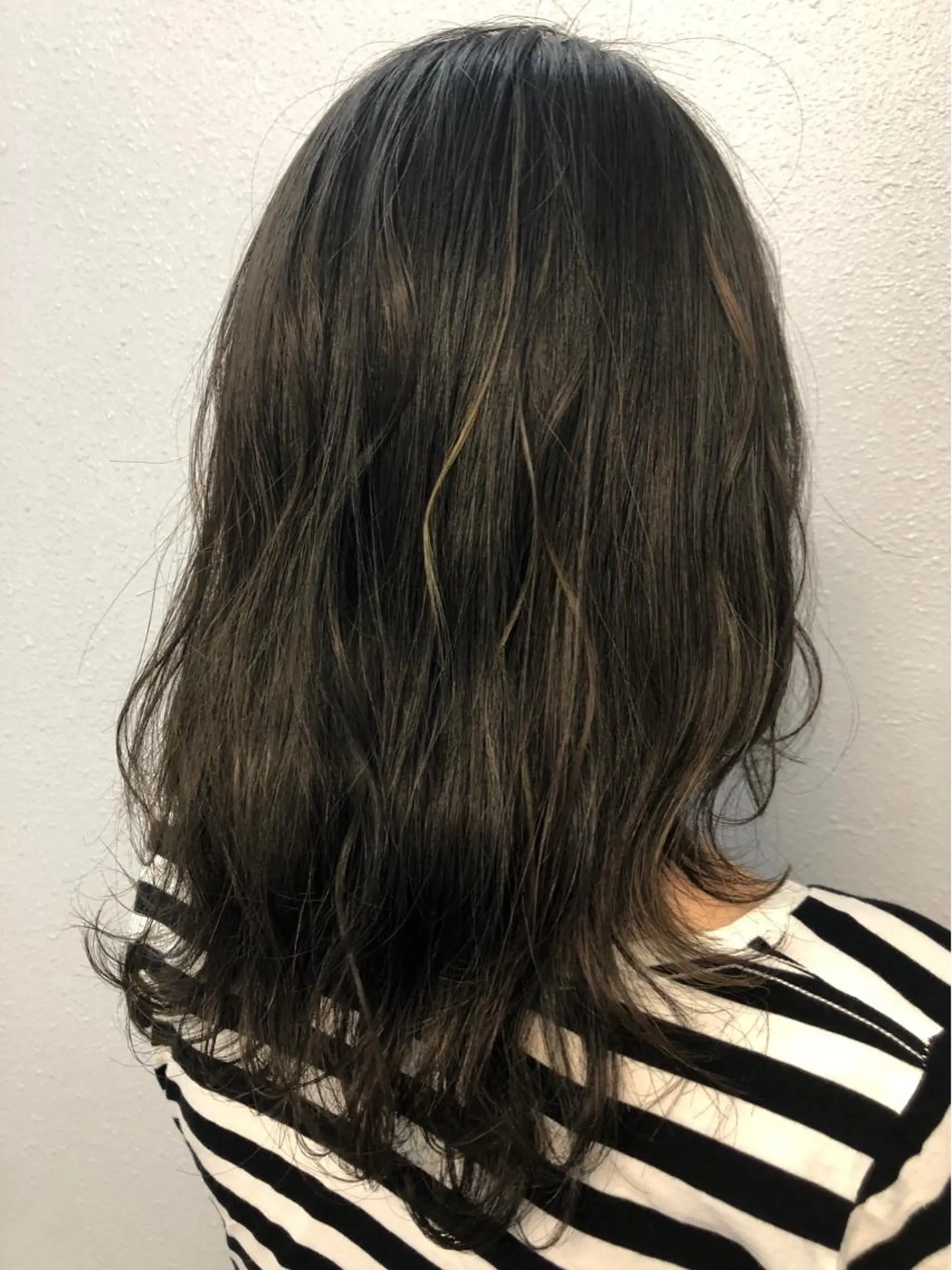 セミロング カラー カット ヘアカラー トリートメント 💜 MINORI💜のヘアスタイル