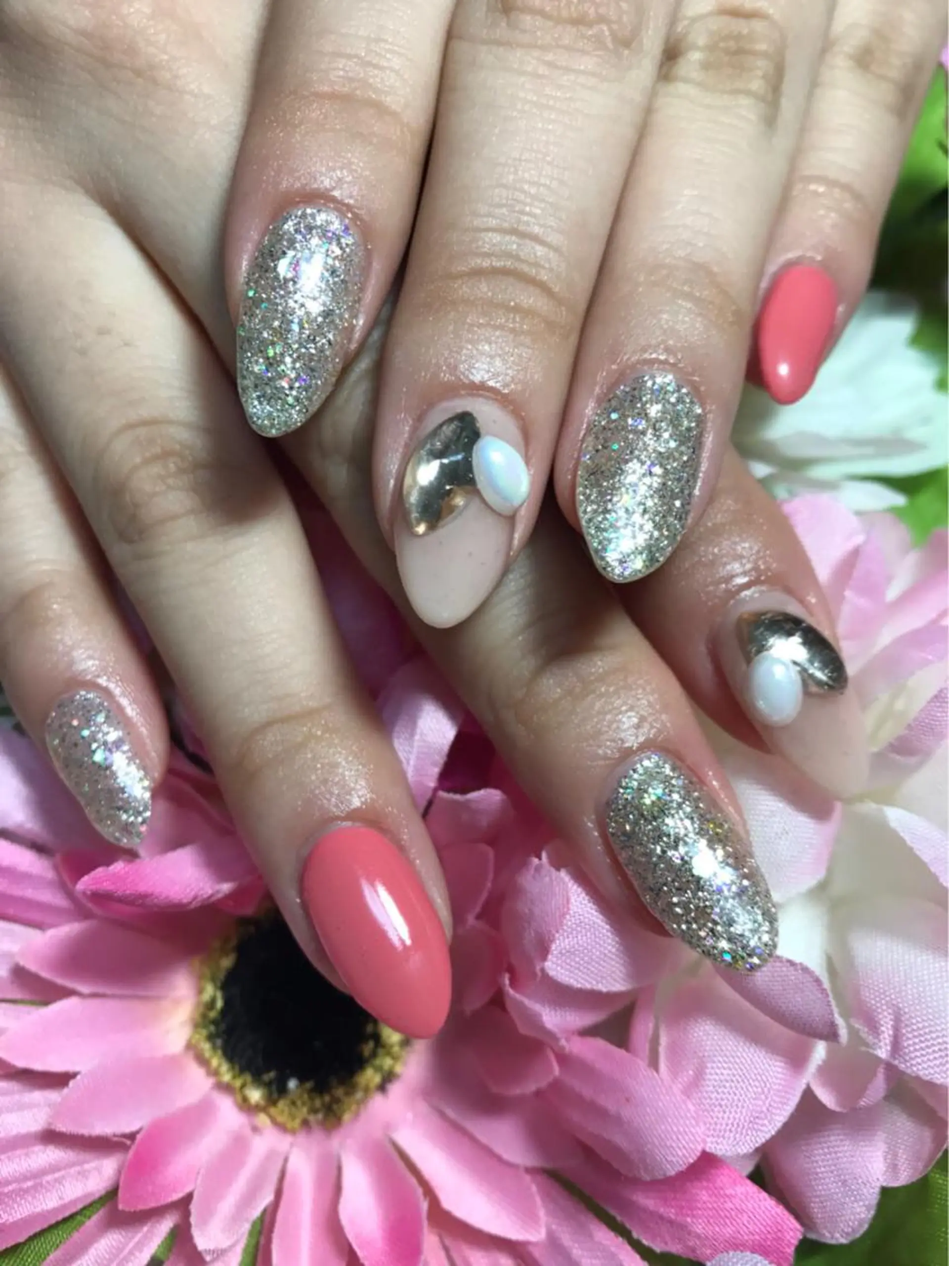 ネイル マルサンカクシカク所属・○△□ 守口市のネイルデザイン