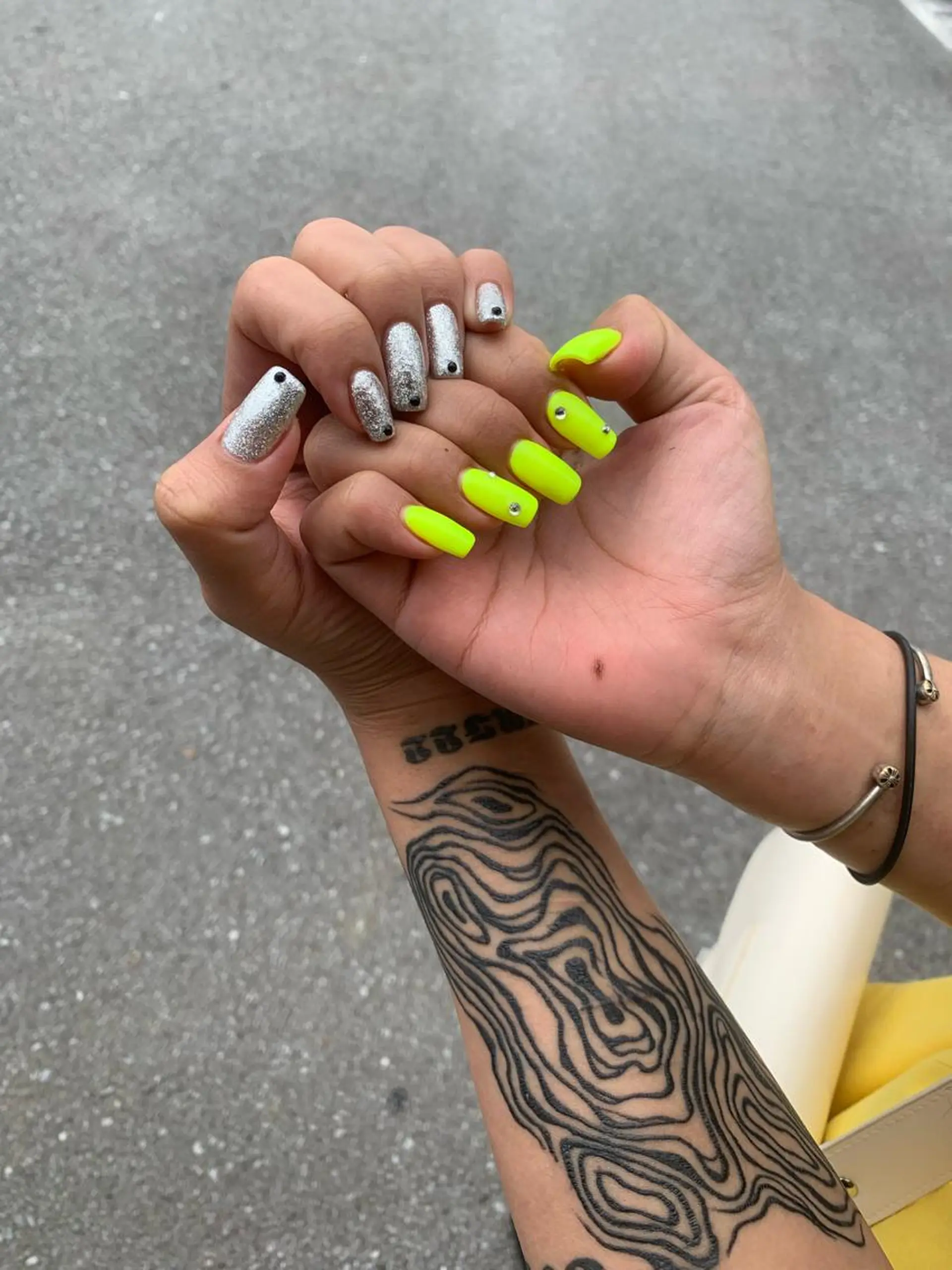 ネイル うるま市サロン Yuko Izawaのネイルデザイン