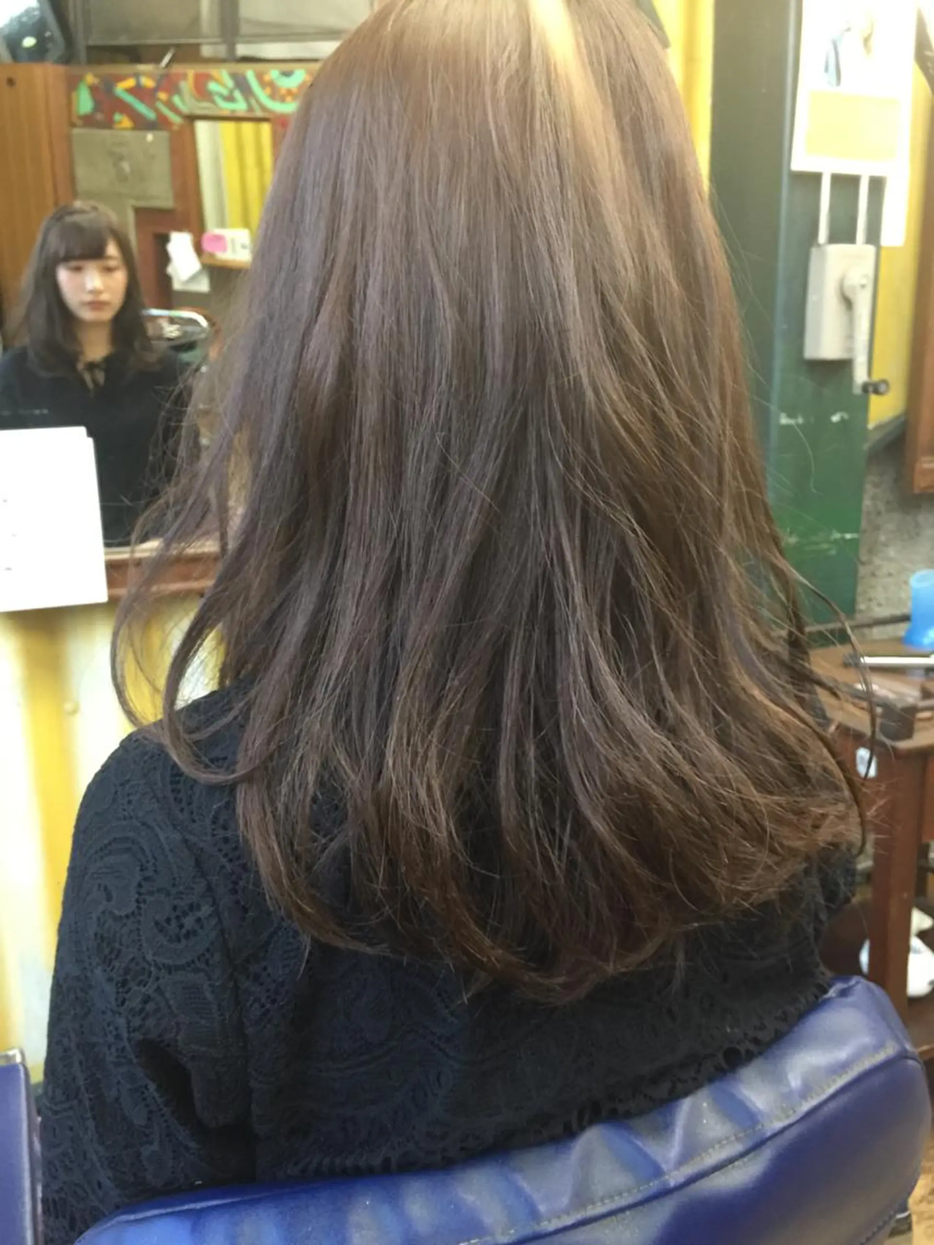 ミディアム アッシュ Hair  Design Lima所属・中村 海のヘアスタイル