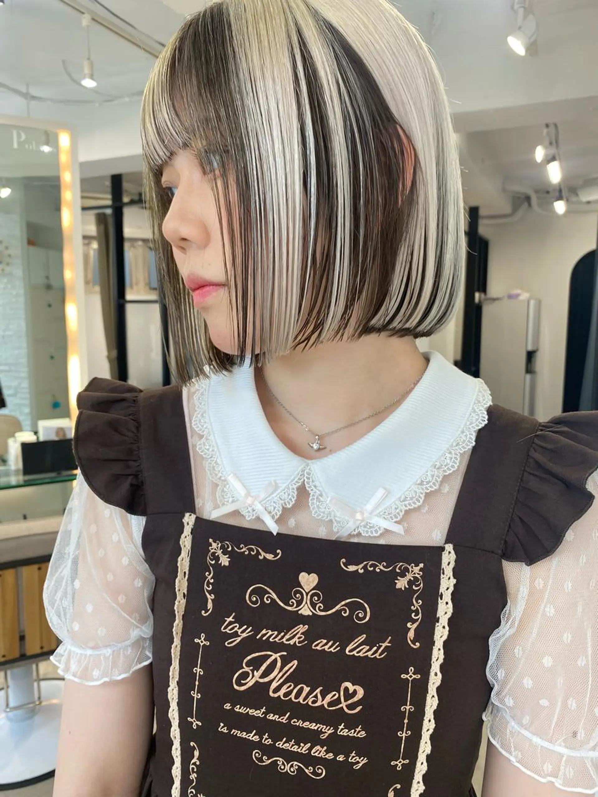 ショート カラー ヘアカラー トリートメント センターパート/ 暖色カラーayuのヘアスタイル